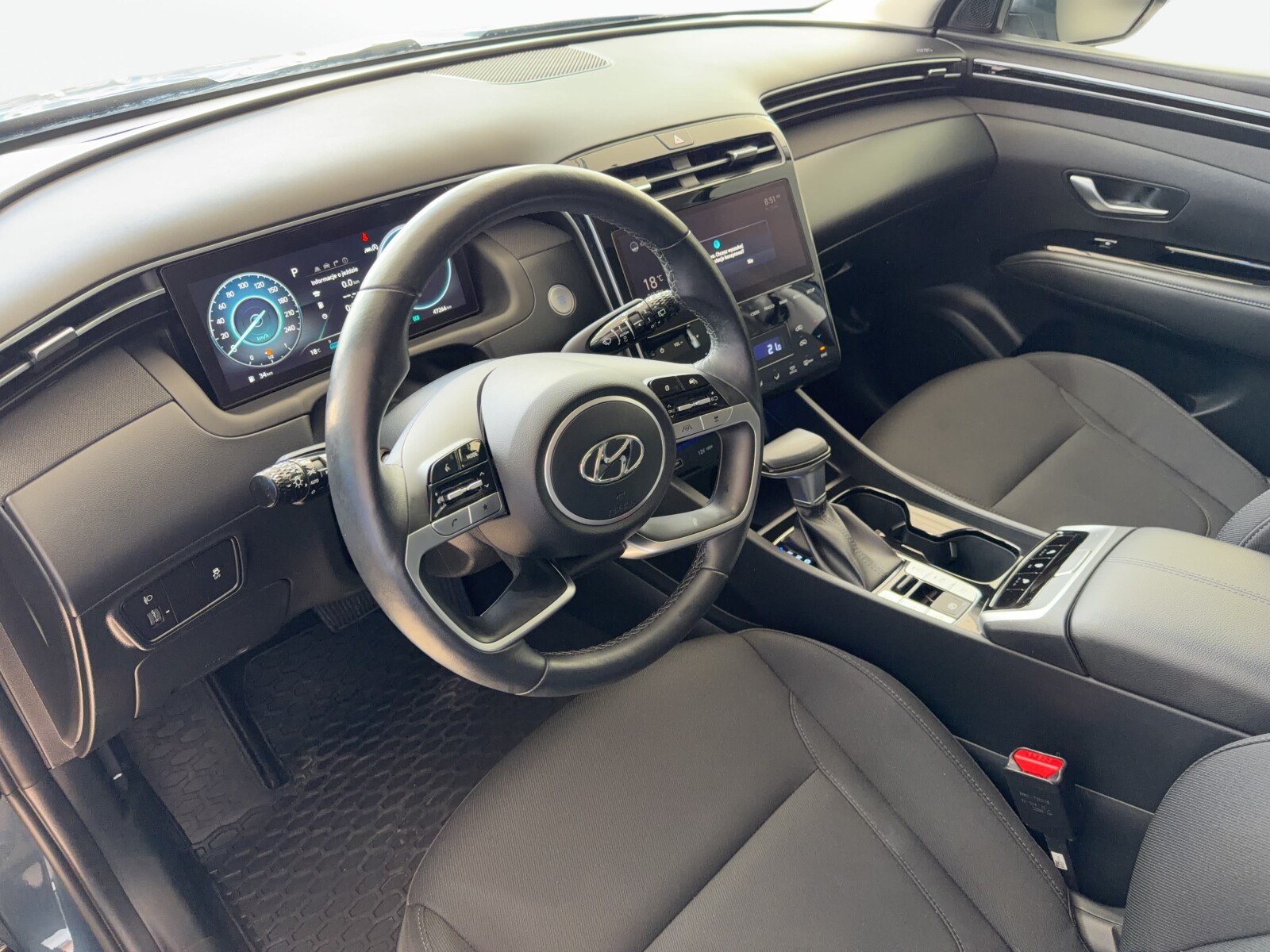 Hyundai Tucson - zdjęcie 9