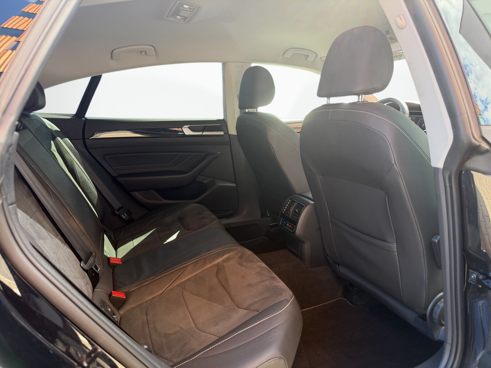 Volkswagen Arteon - zdjęcie 37