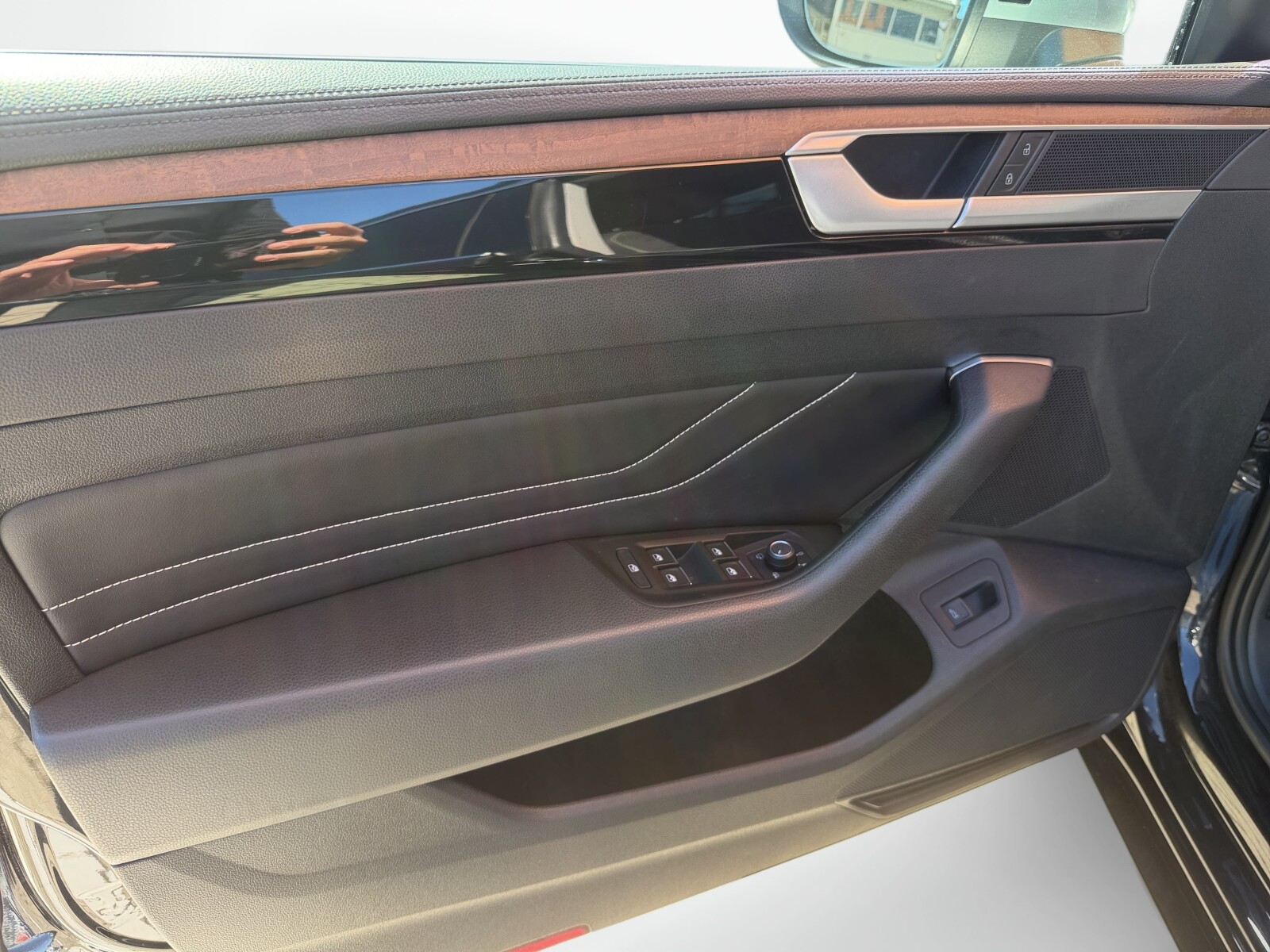 Volkswagen Arteon - zdjęcie 14
