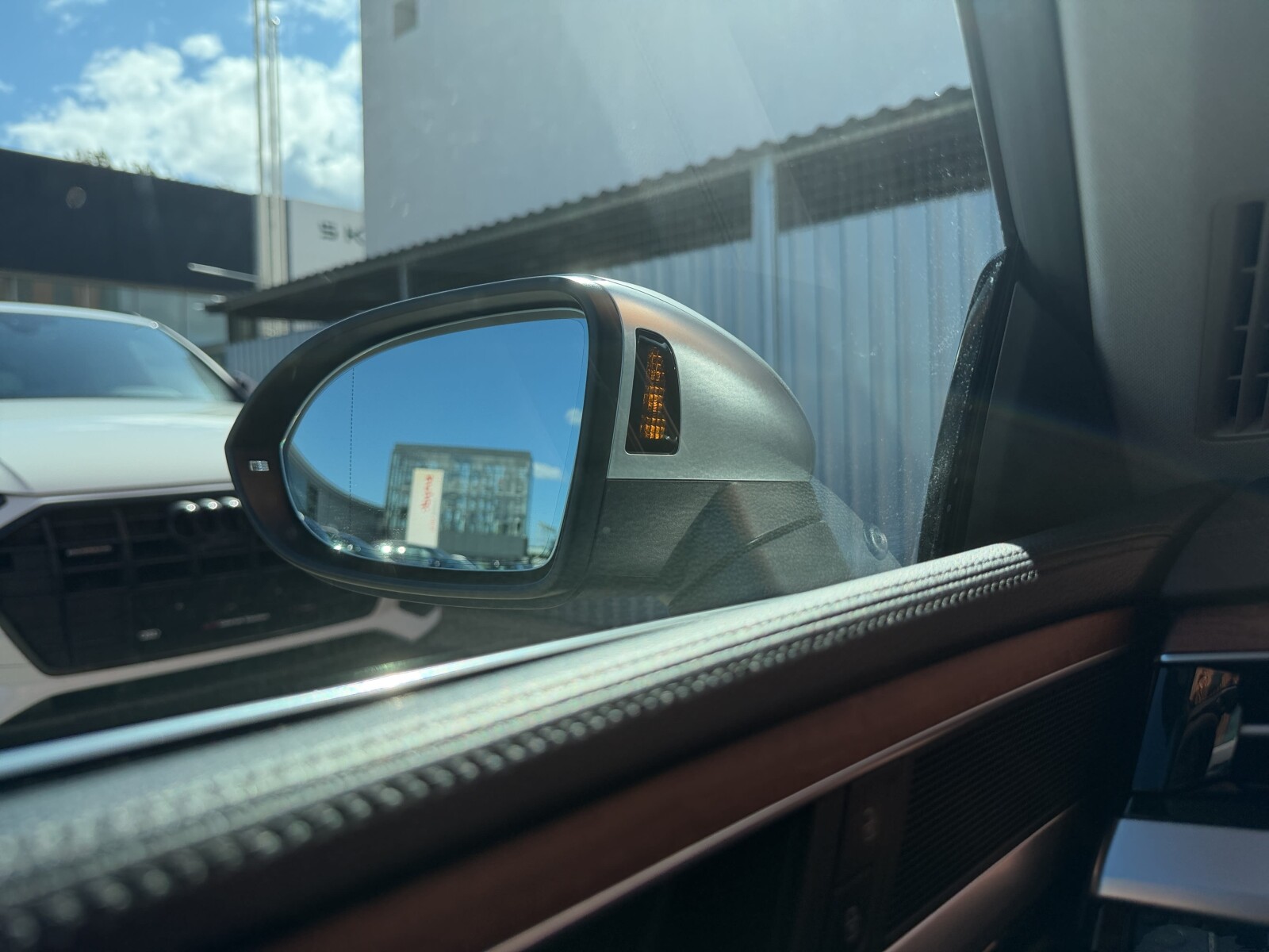 Volkswagen Arteon - zdjęcie 28