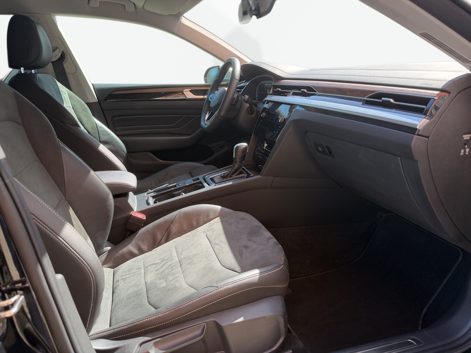 Volkswagen Arteon - zdjęcie 38