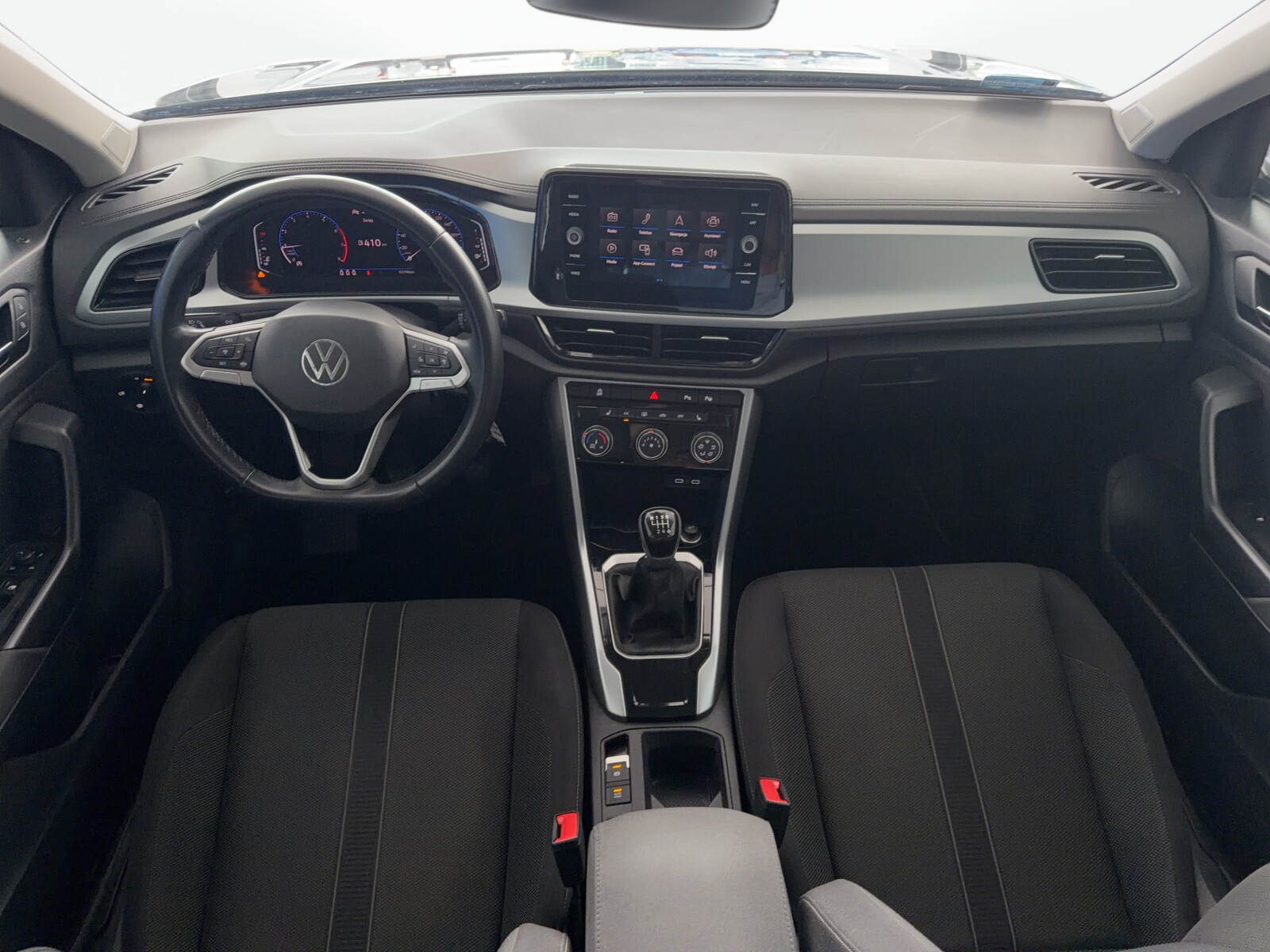 Volkswagen T-Roc - zdjęcie 20