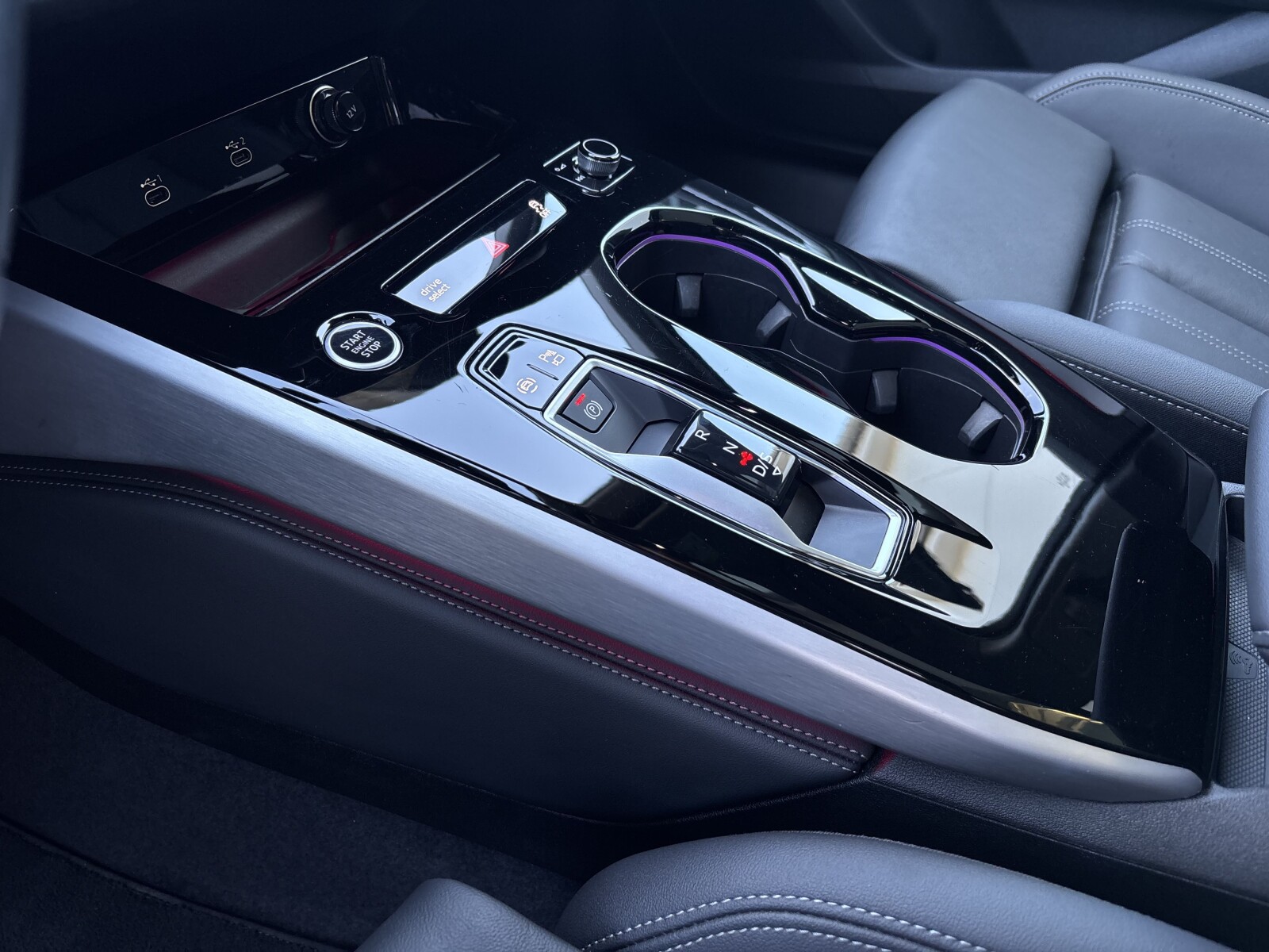 Audi A5 Avant - zdjęcie 18