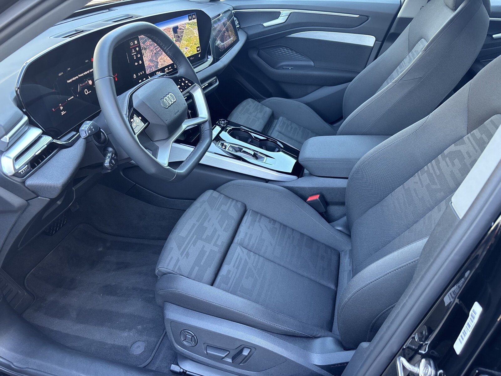 Audi A6 Avant - zdjęcie 12