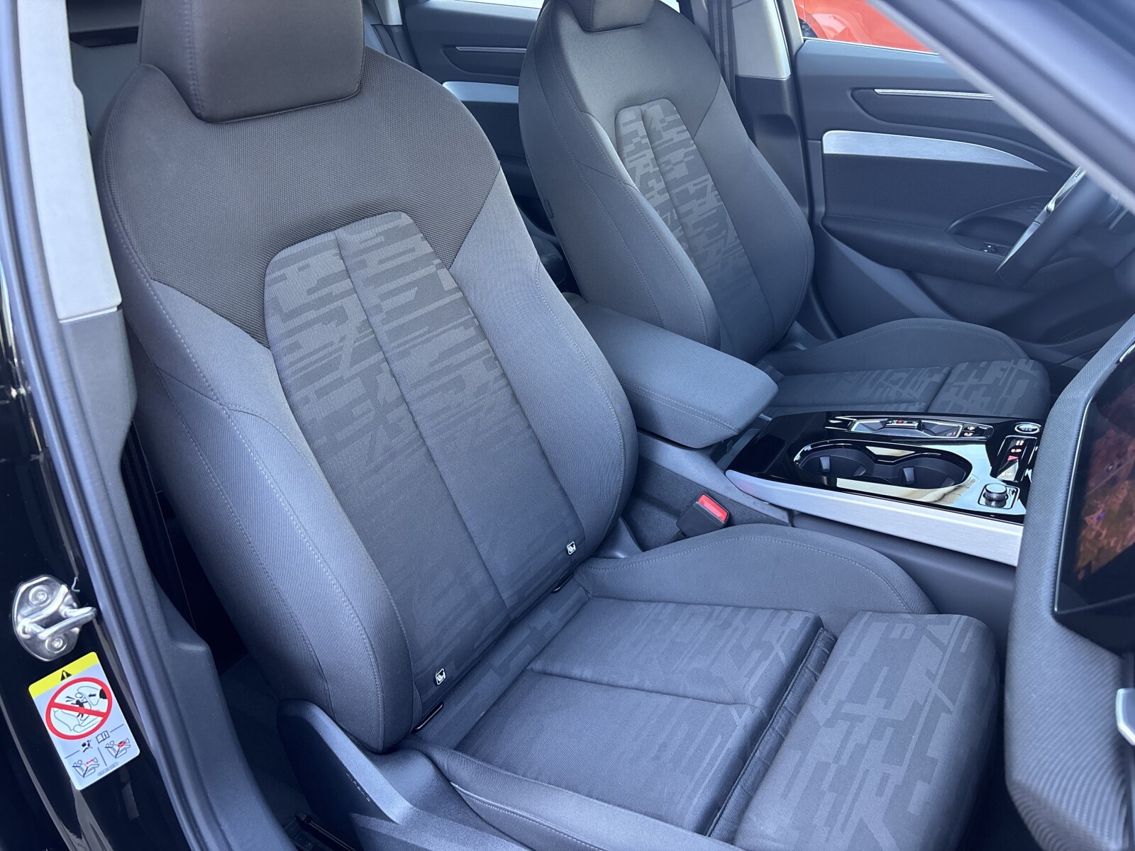 Audi A6 Avant - zdjęcie 30