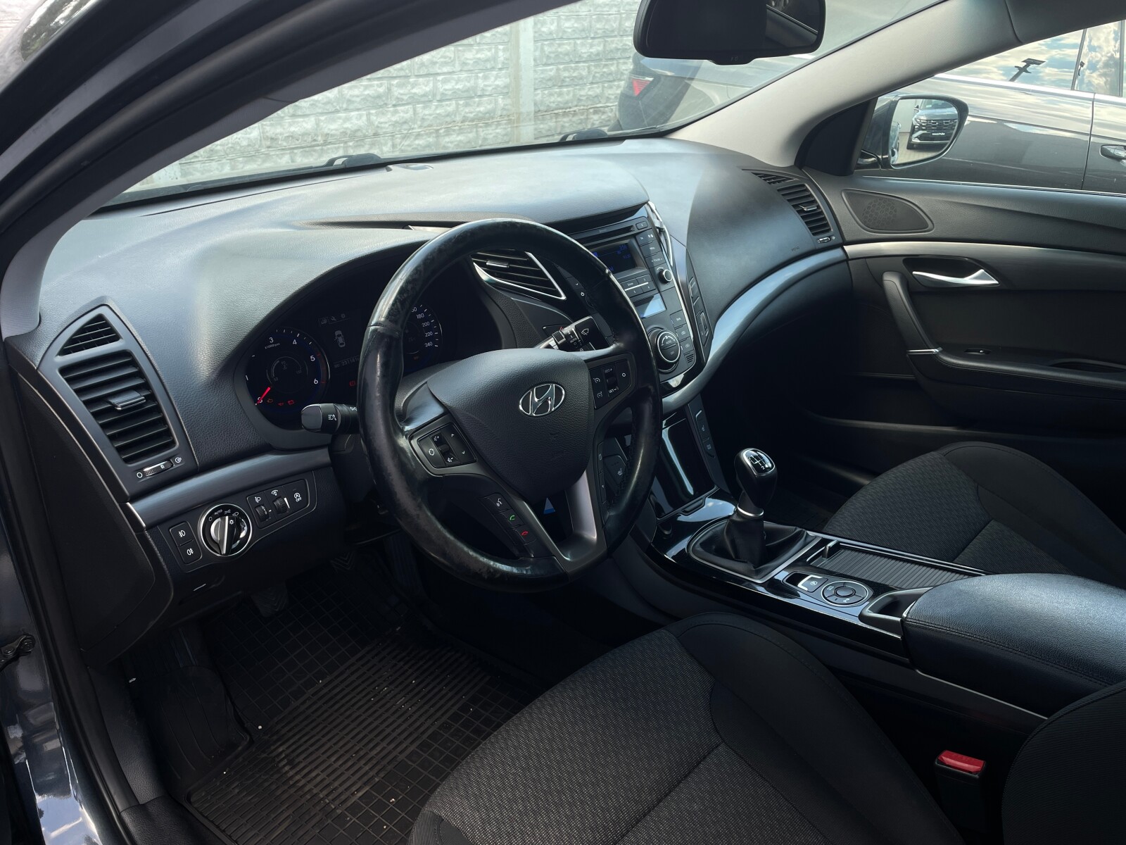 Hyundai i40 - zdjęcie 9
