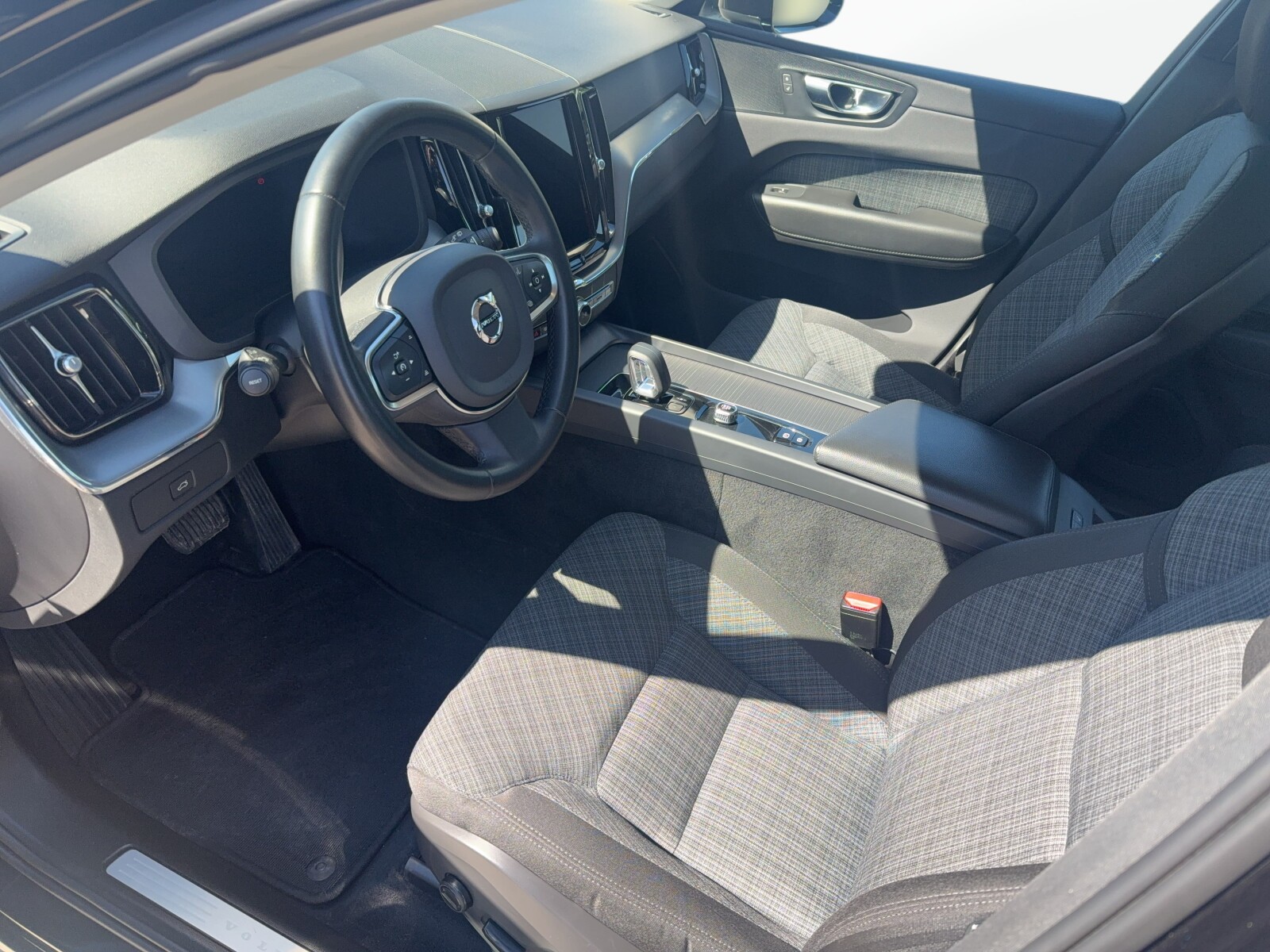 Volvo XC 60 - zdjęcie 9