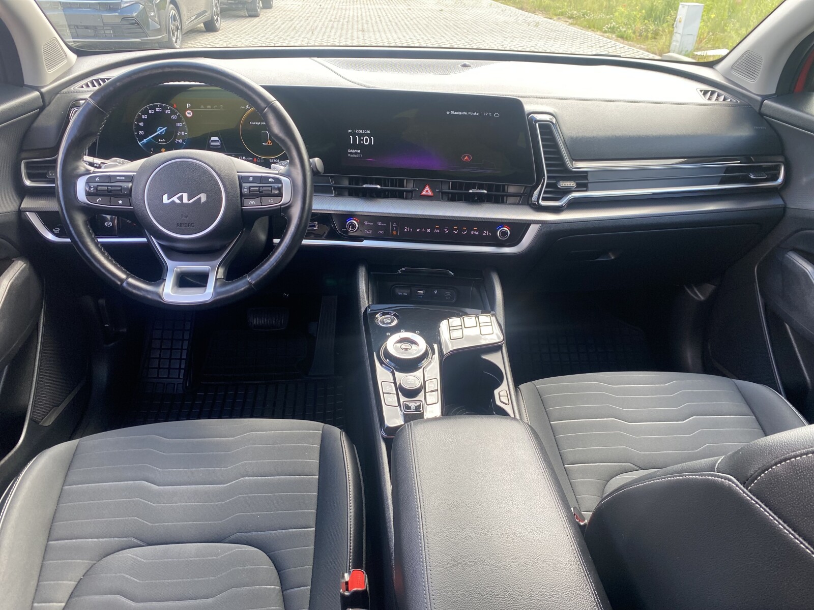 Kia Sportage - zdjęcie 11