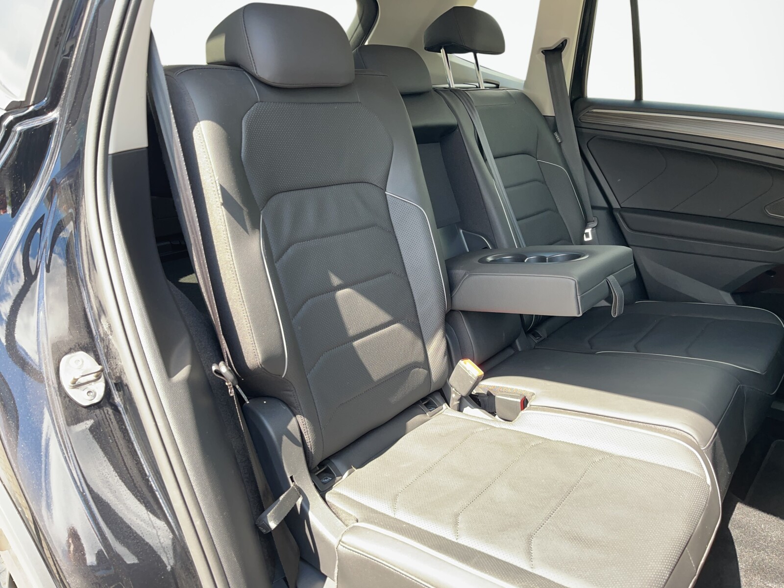 Volkswagen Tiguan Allspace - zdjęcie 12