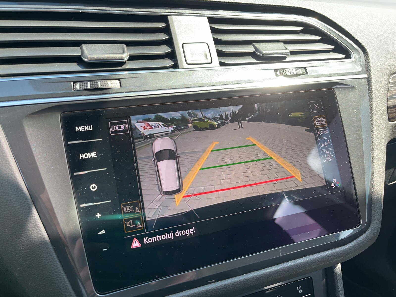 Volkswagen Tiguan Allspace - zdjęcie 26