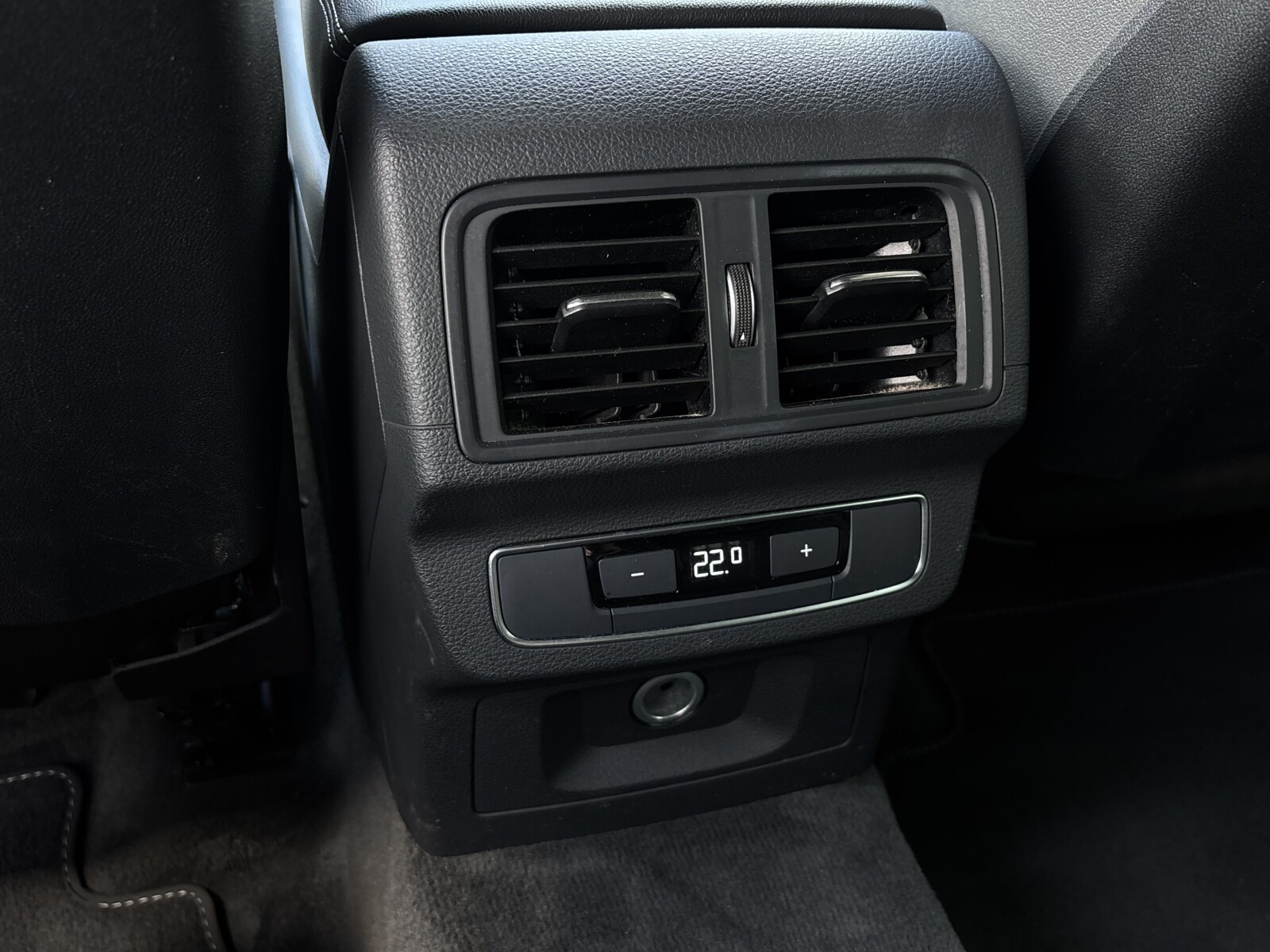 Audi Q5 - zdjęcie 27