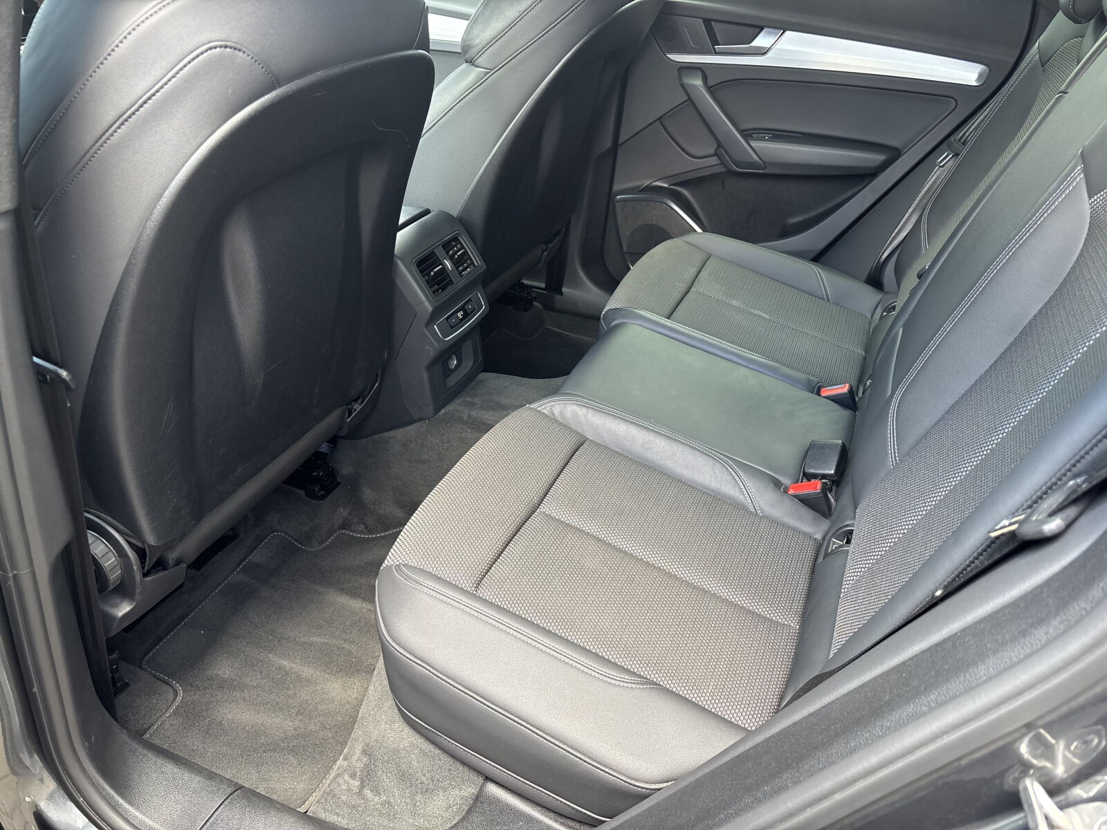 Audi Q5 - zdjęcie 26