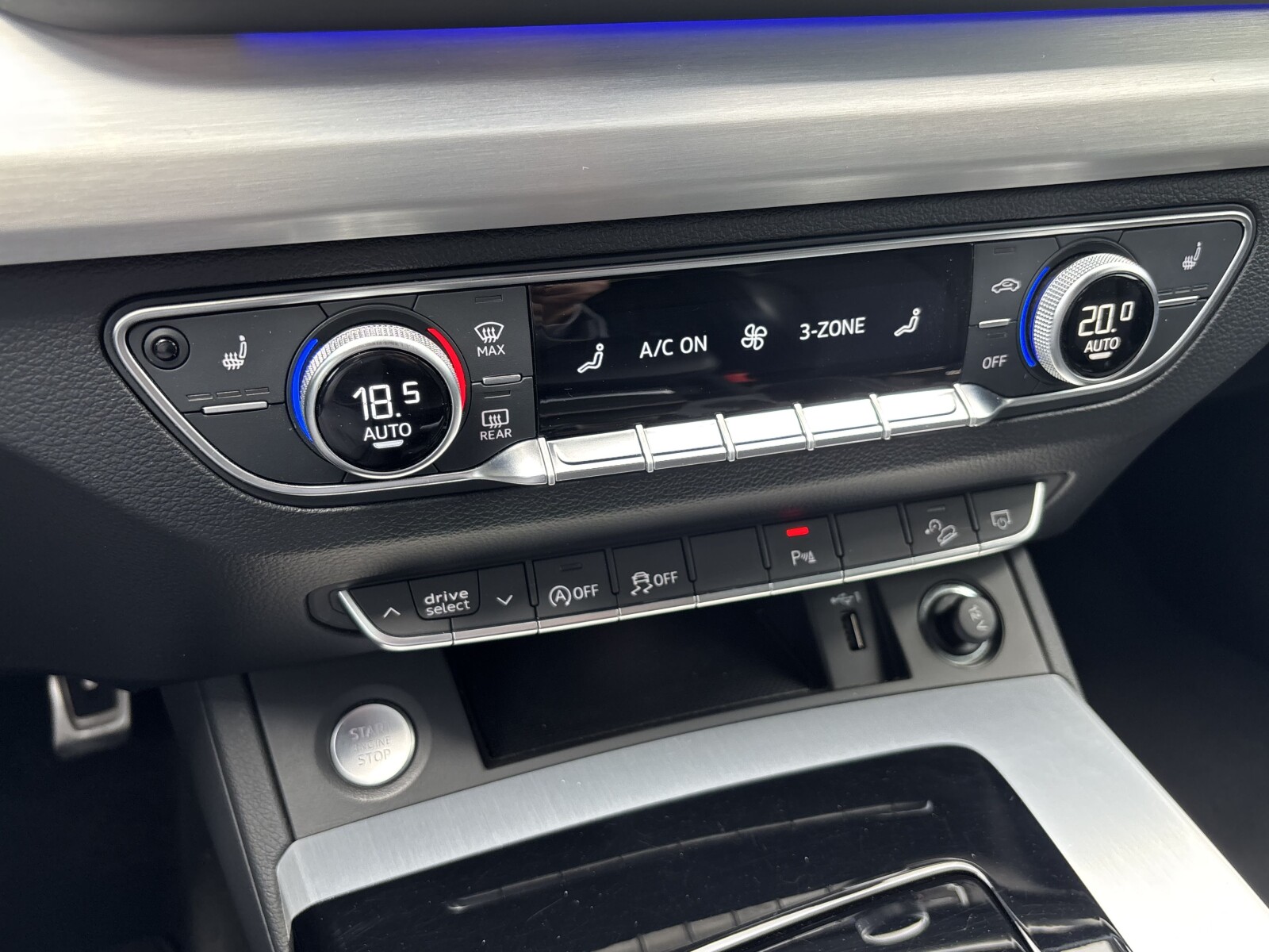 Audi Q5 - zdjęcie 17