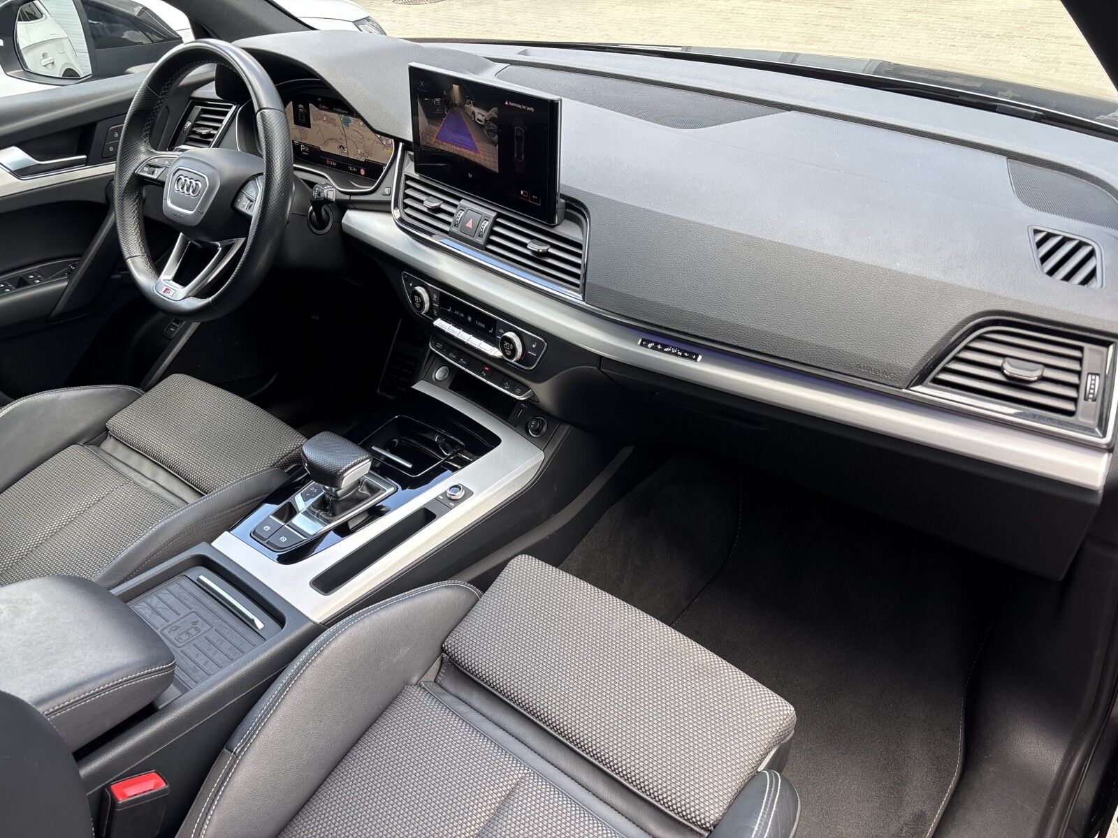 Audi Q5 - zdjęcie 33