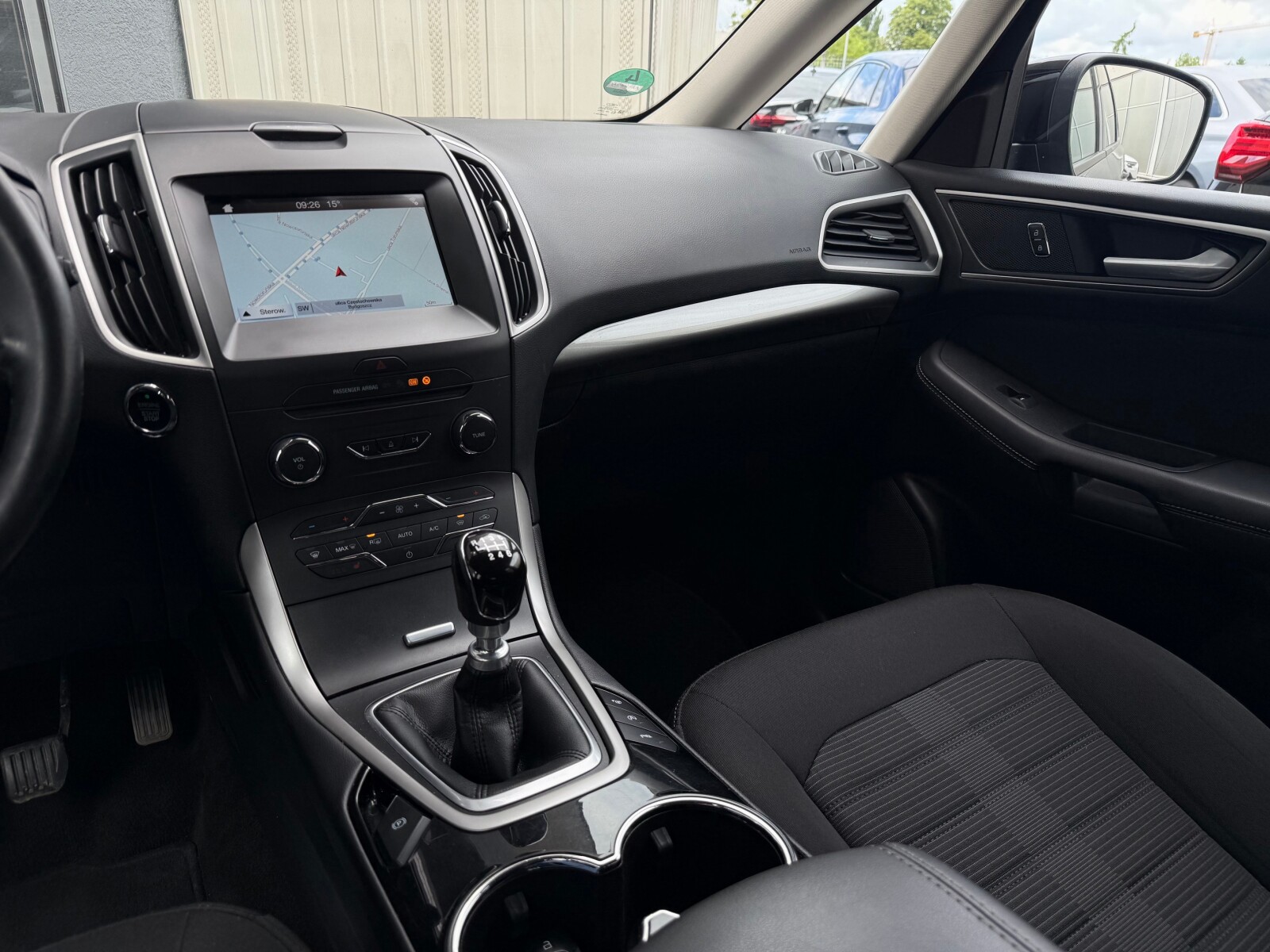 Ford Galaxy - zdjęcie 18