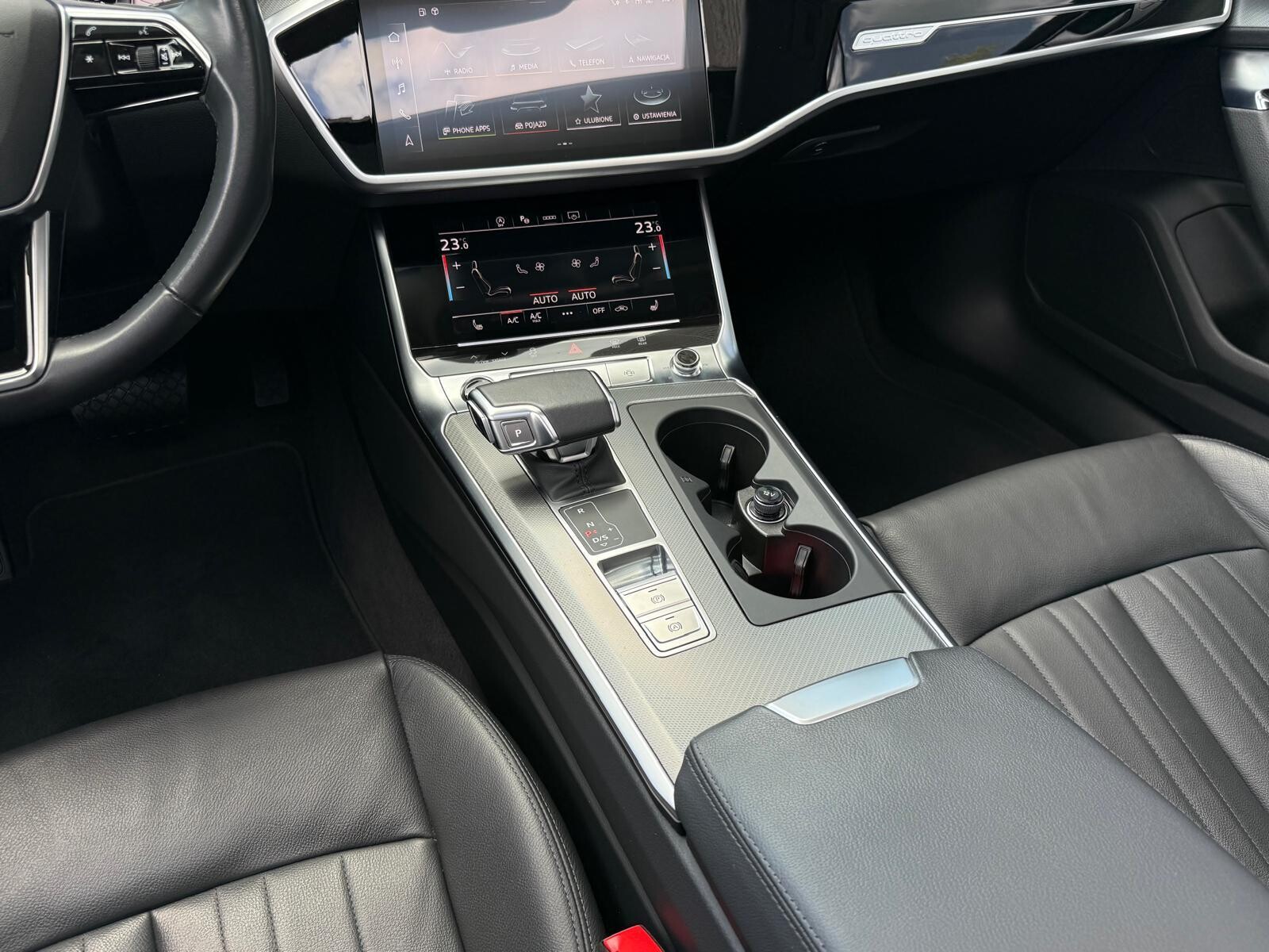 Audi A6 Avant - zdjęcie 27