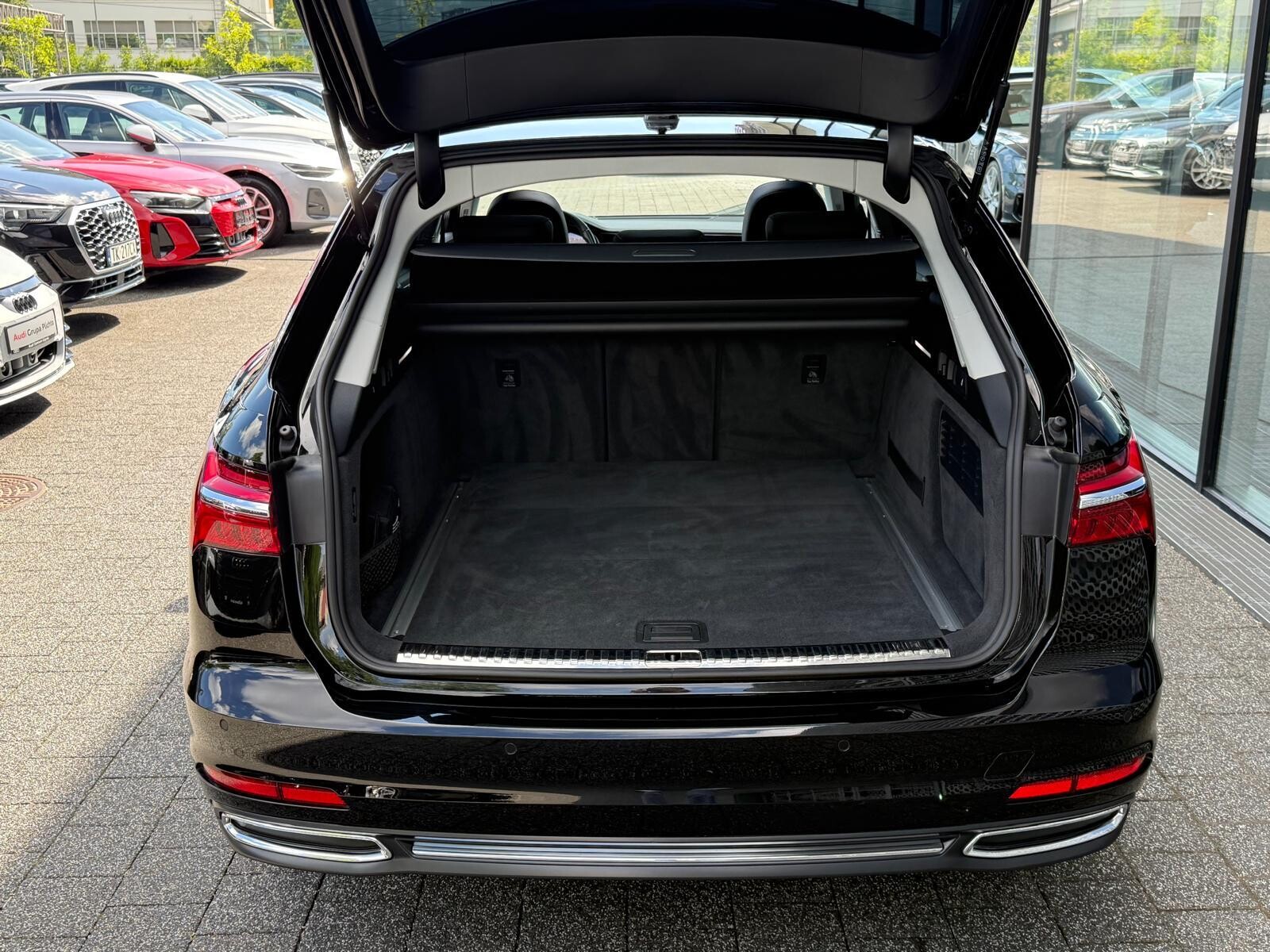 Audi A6 Avant - zdjęcie 20
