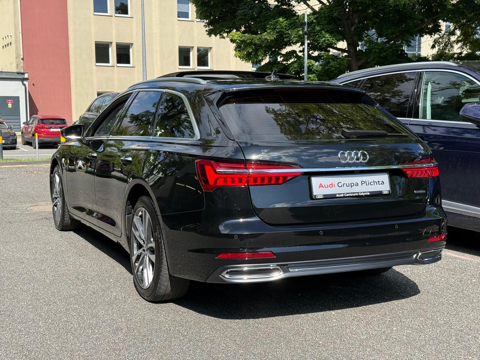 Audi A6 Avant - zdjęcie 10