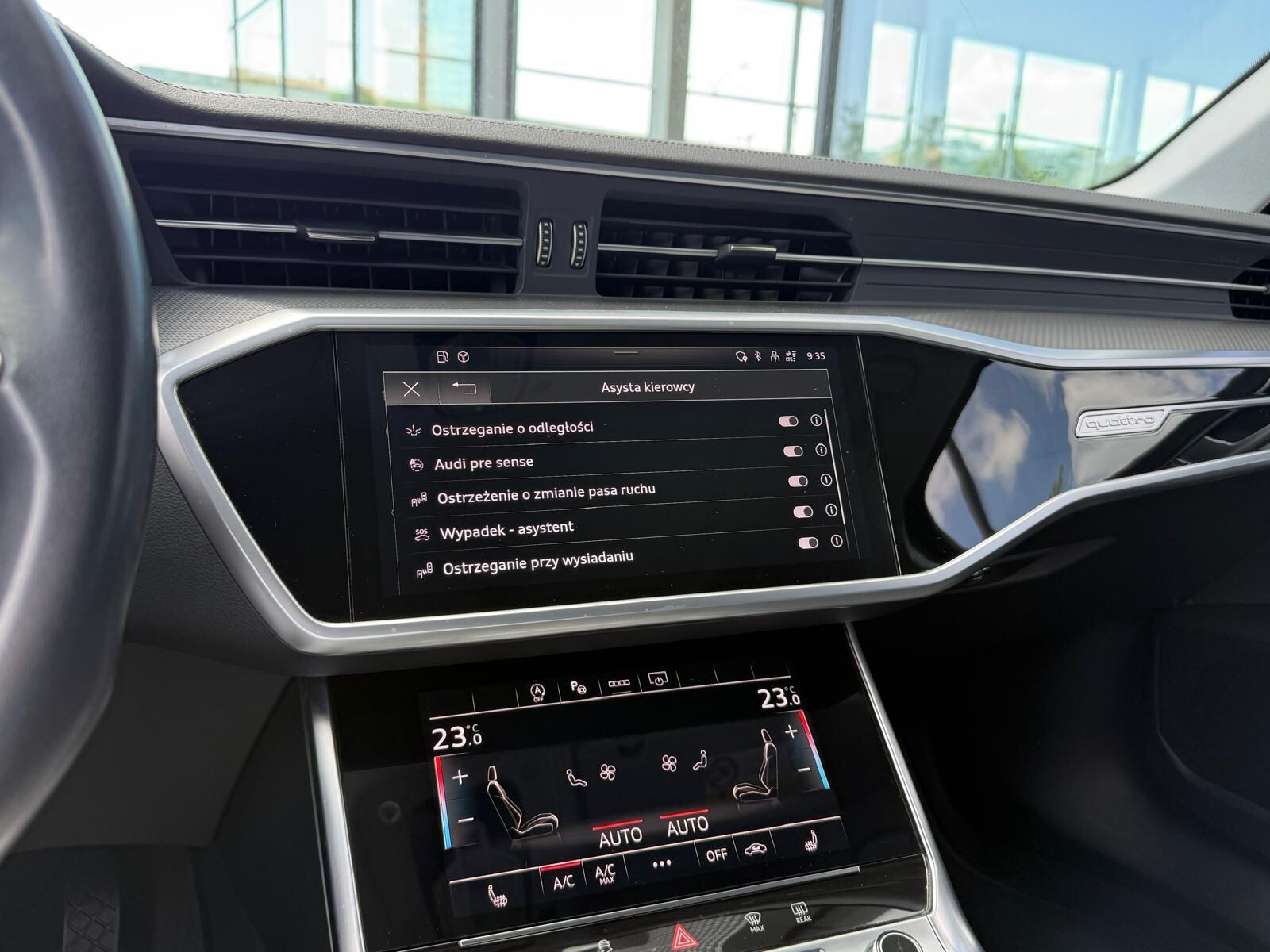 Audi A6 Avant - zdjęcie 33