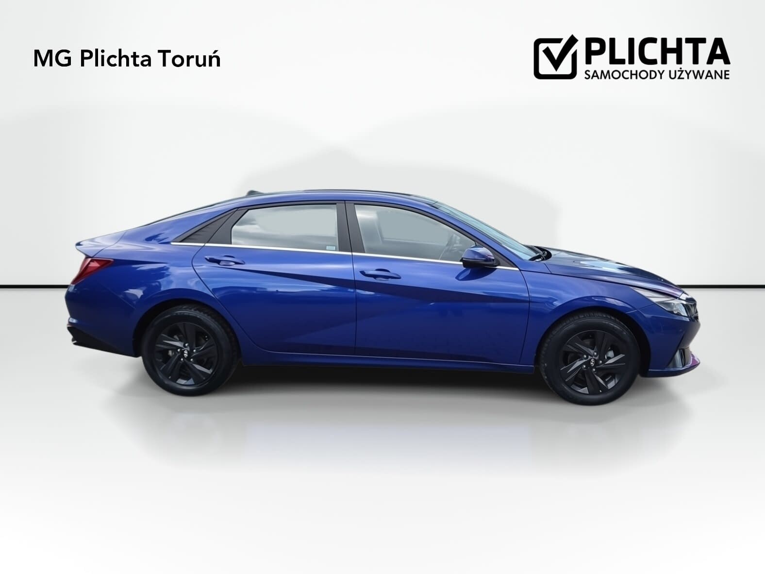 Hyundai Elantra - zdjęcie 4