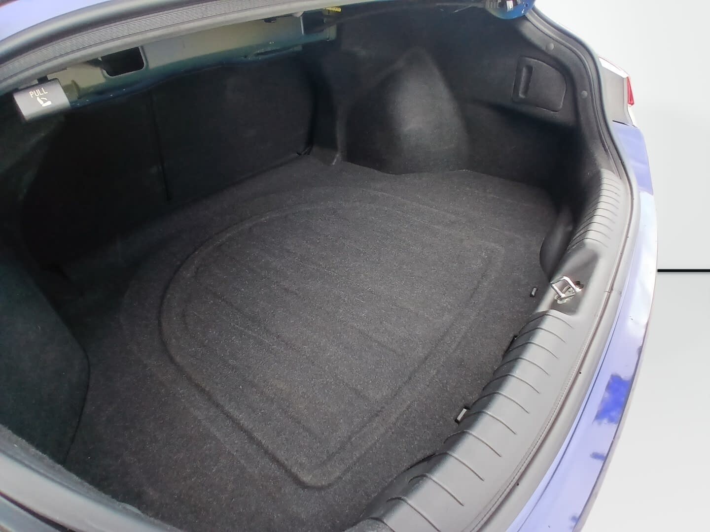 Hyundai Elantra - zdjęcie 20
