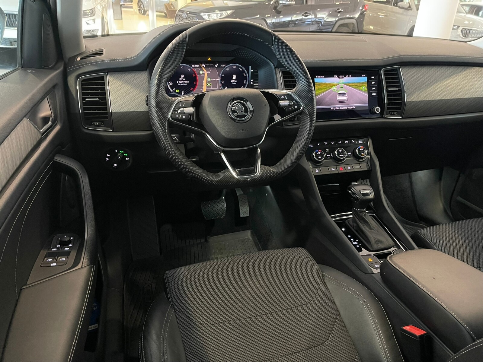 Škoda Kodiaq - zdjęcie 12