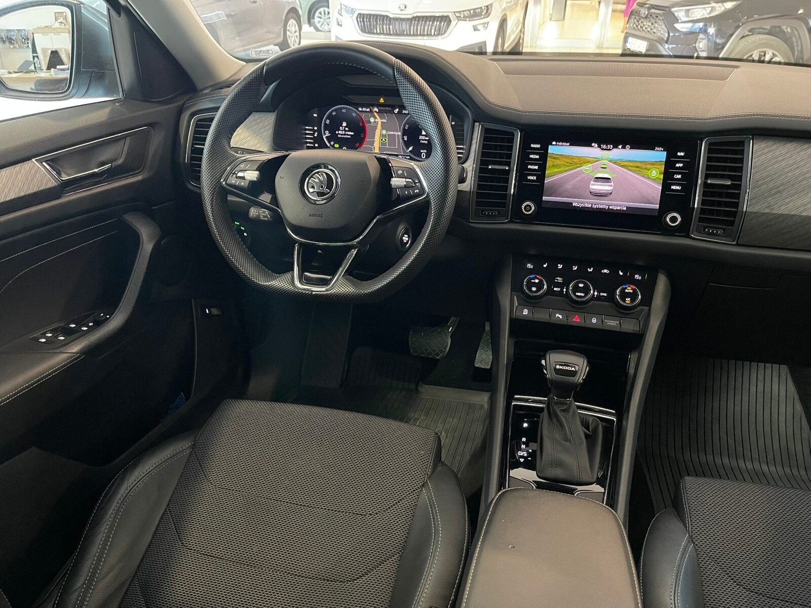 Škoda Kodiaq - zdjęcie 14