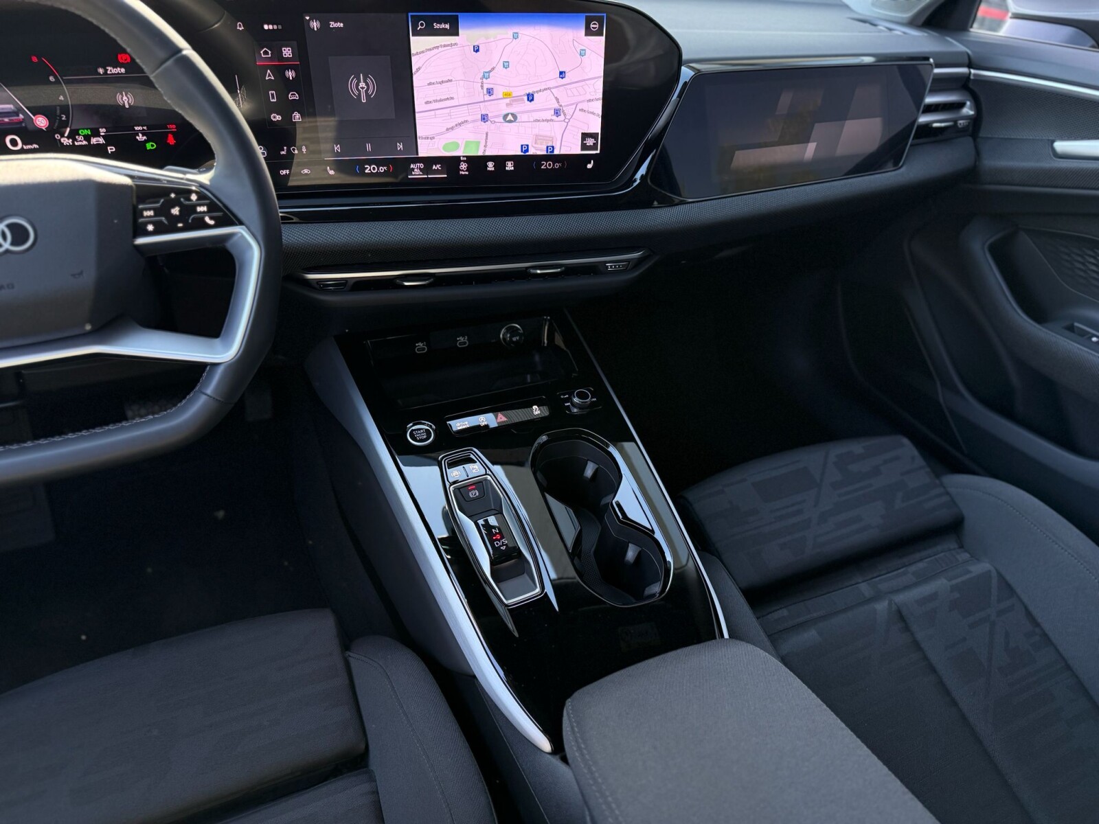 Audi A6 Avant - zdjęcie 16