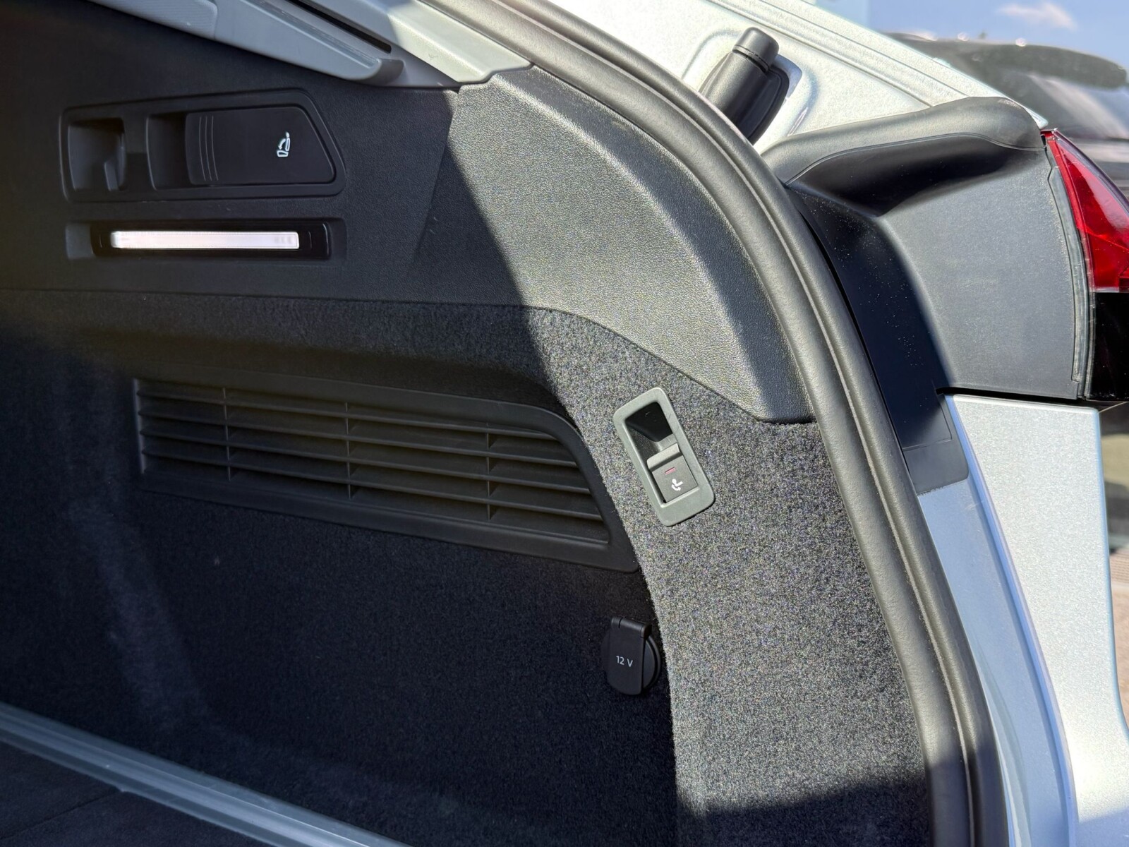 Audi A6 Avant - zdjęcie 33