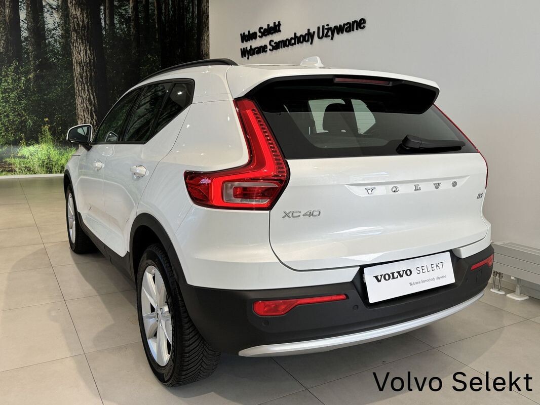 Volvo XC 40 - zdjęcie 7