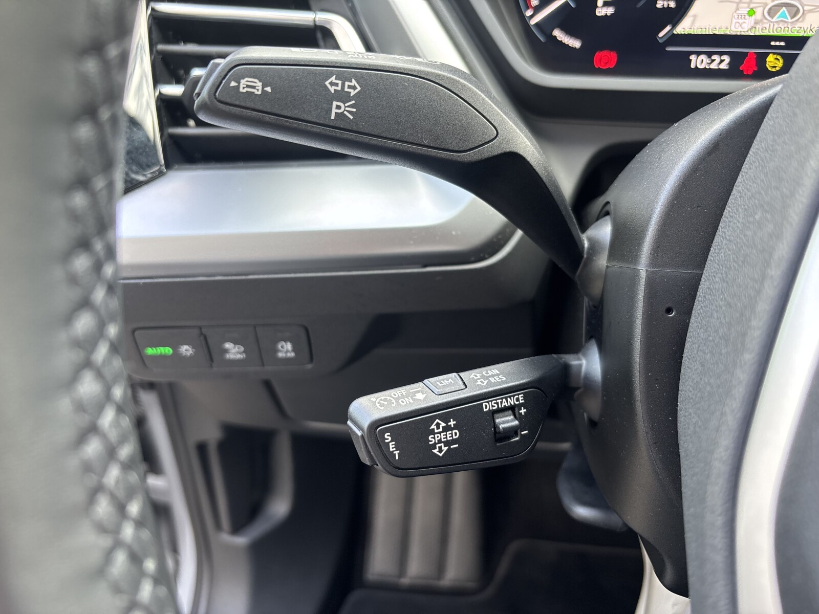 Audi Q4 e-tron - zdjęcie 12