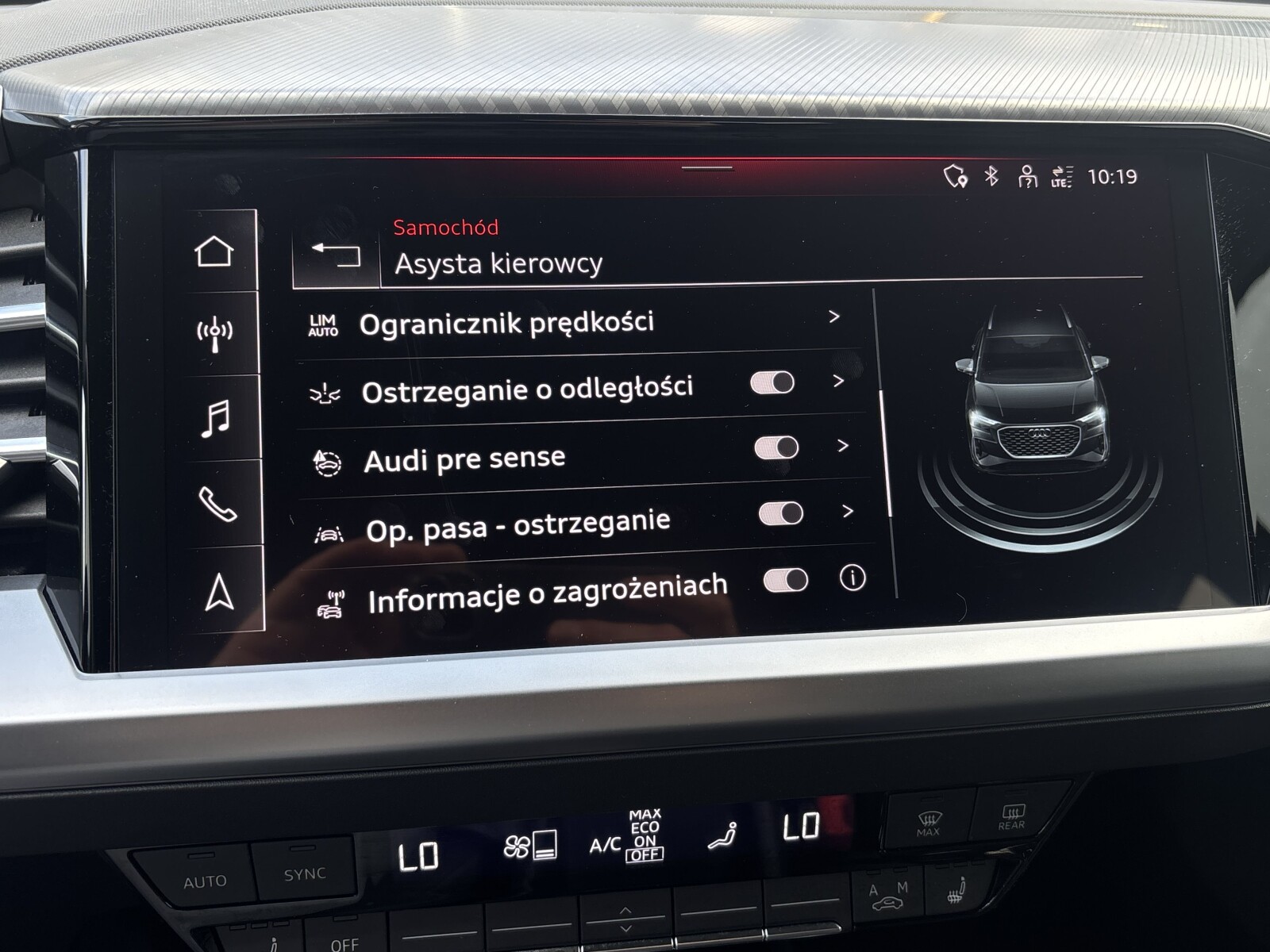 Audi Q4 e-tron - zdjęcie 23
