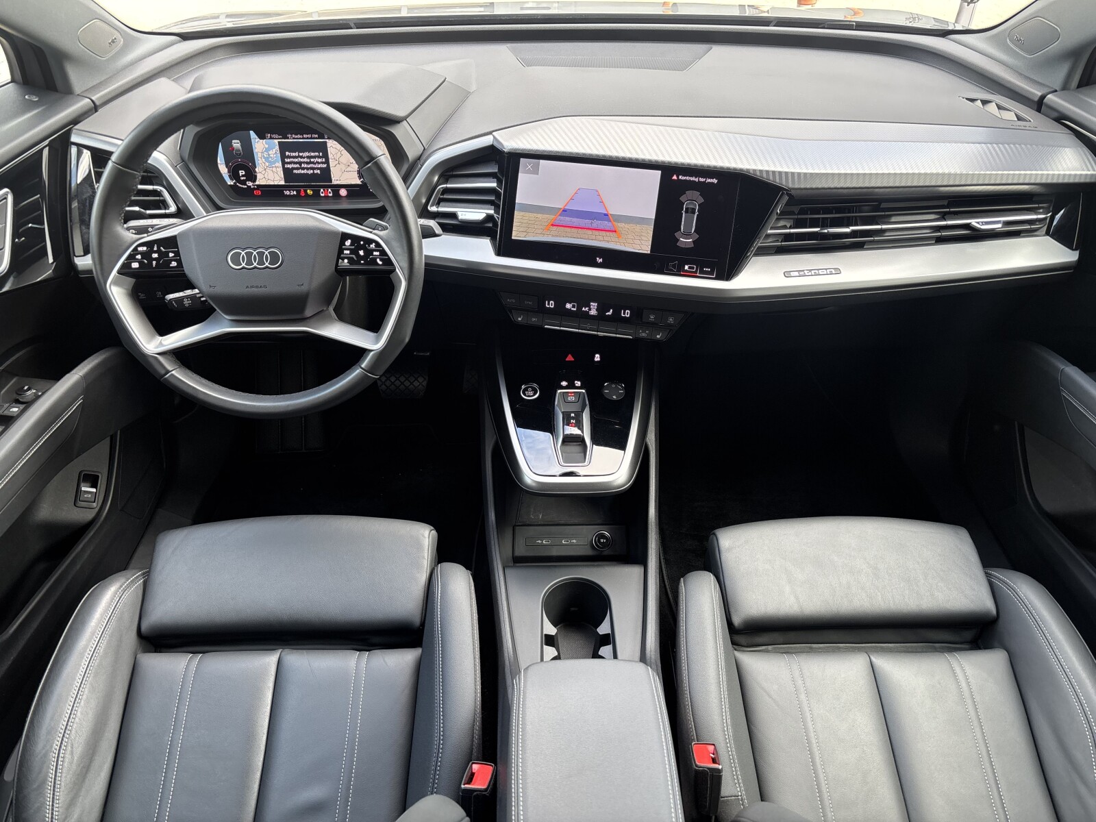 Audi Q4 e-tron - zdjęcie 9