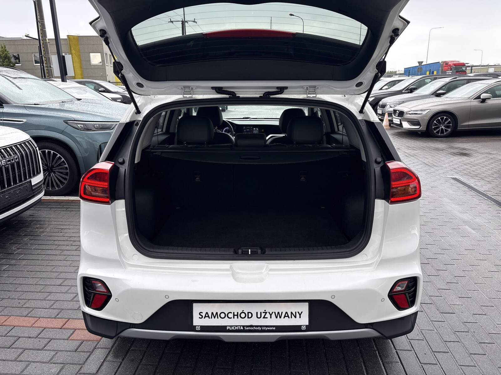 Kia Niro - zdjęcie 28