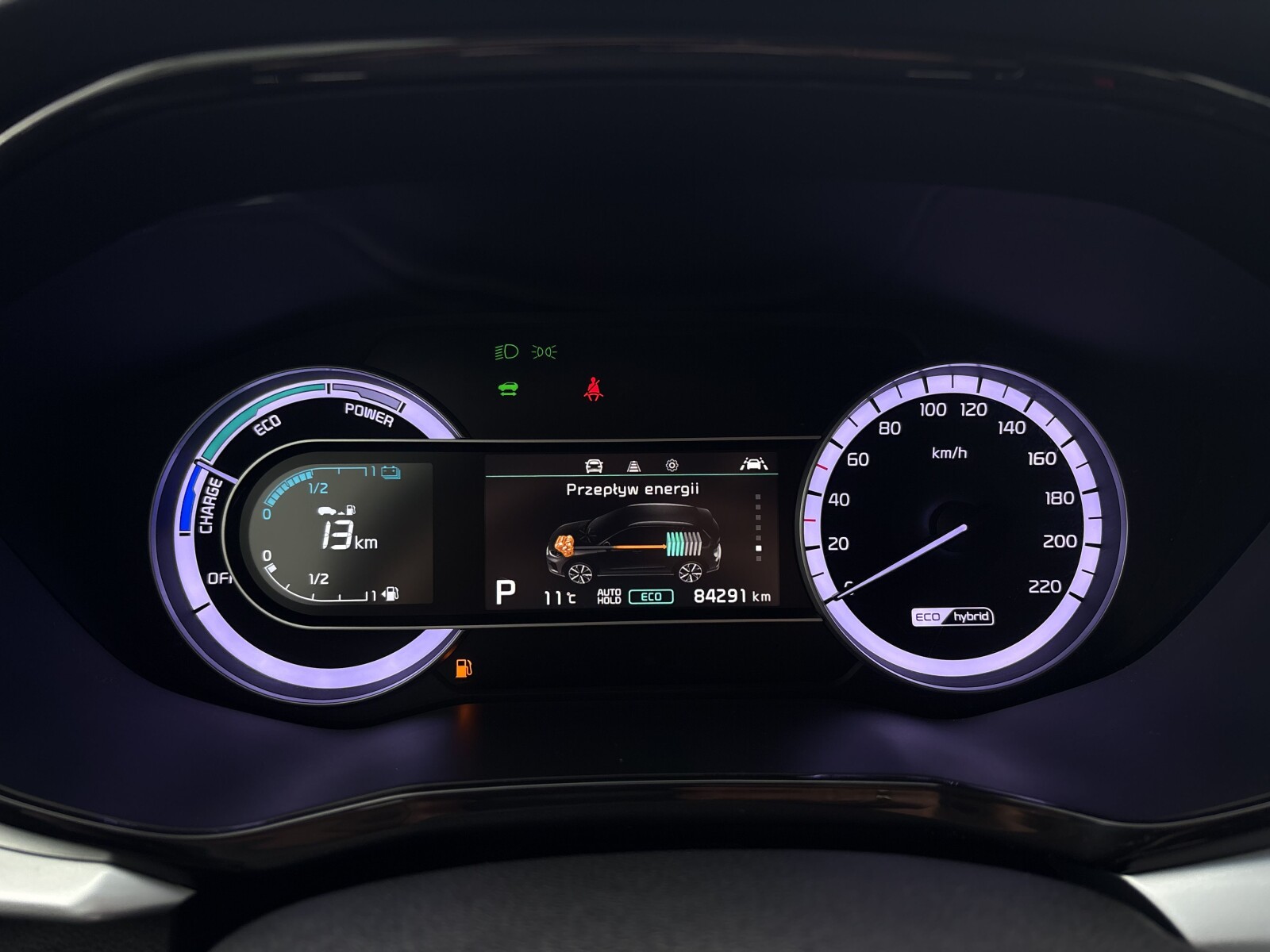 Kia Niro - zdjęcie 16