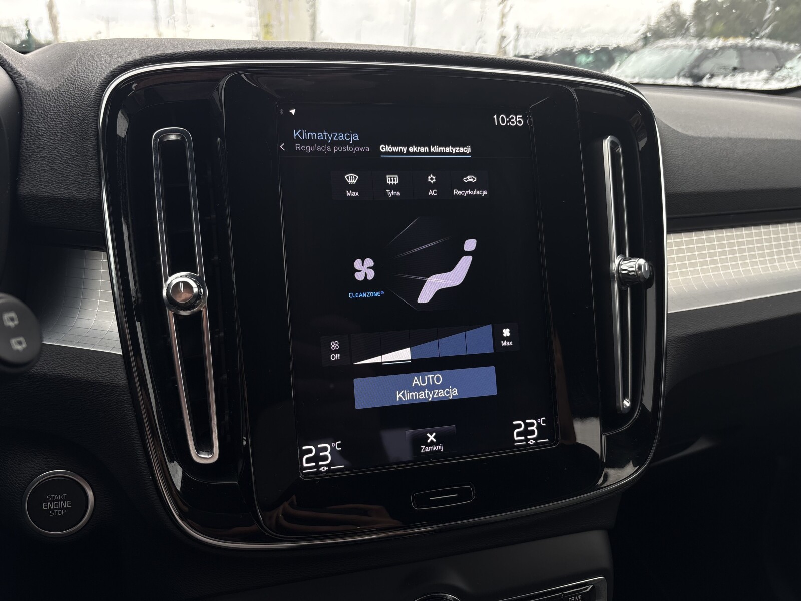 Volvo XC 40 - zdjęcie 19