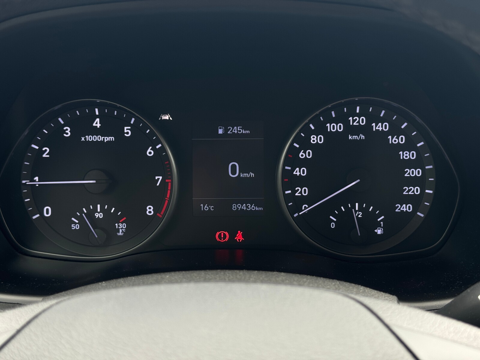 Hyundai i30 - zdjęcie 24