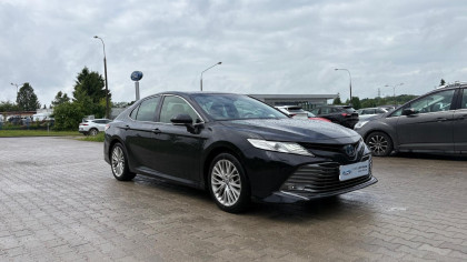 *2.5 Hybrid *Executive *VAT Marża