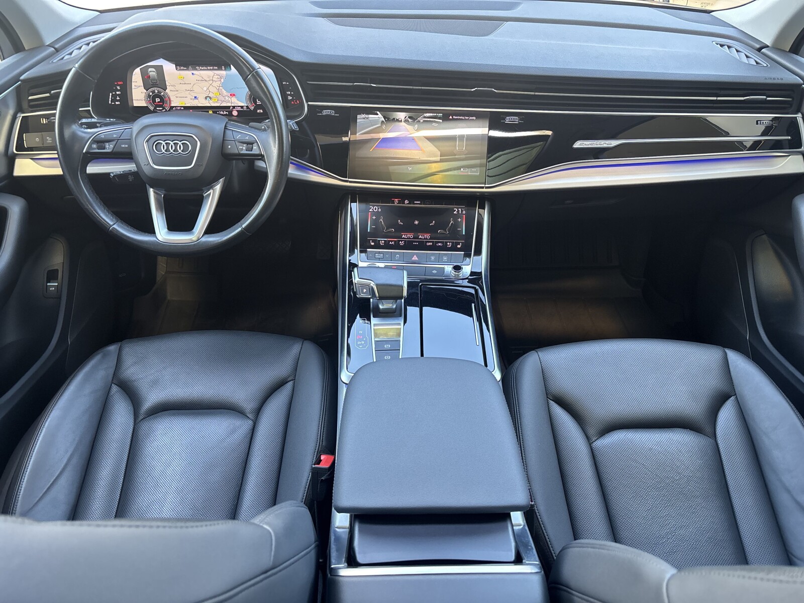 Audi Q7 - zdjęcie 9
