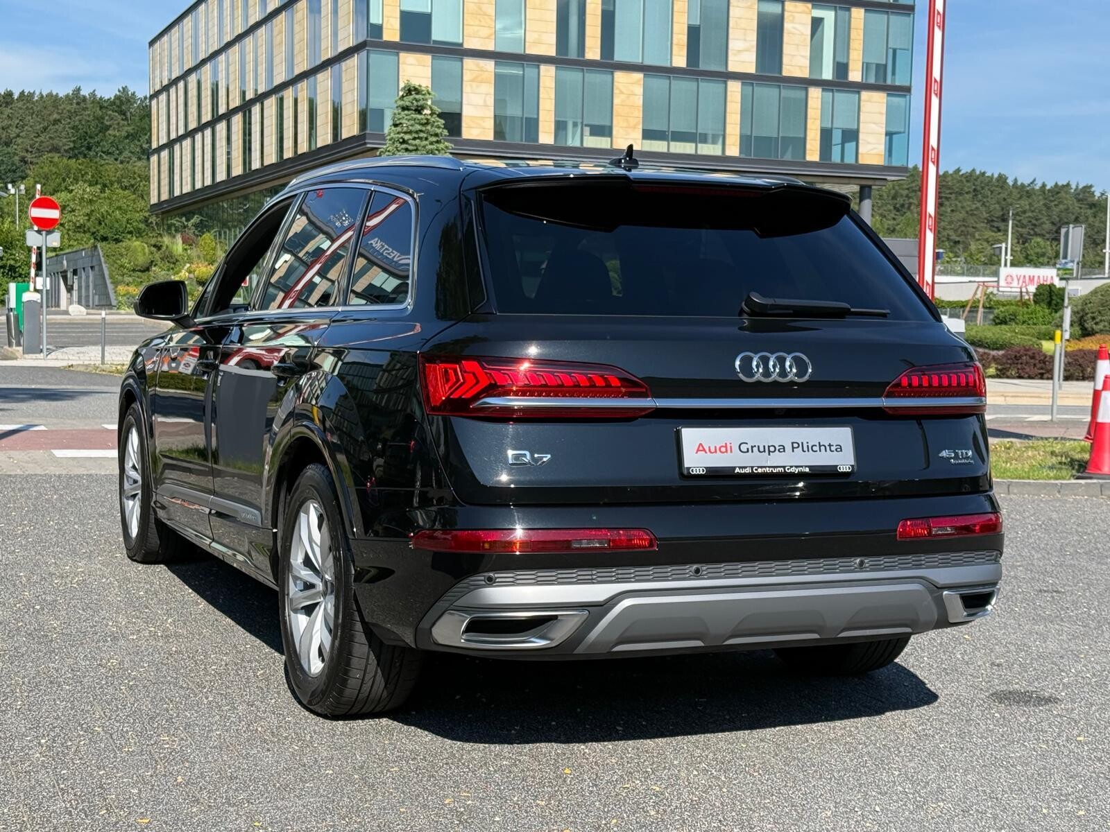 Audi Q7 - zdjęcie 12
