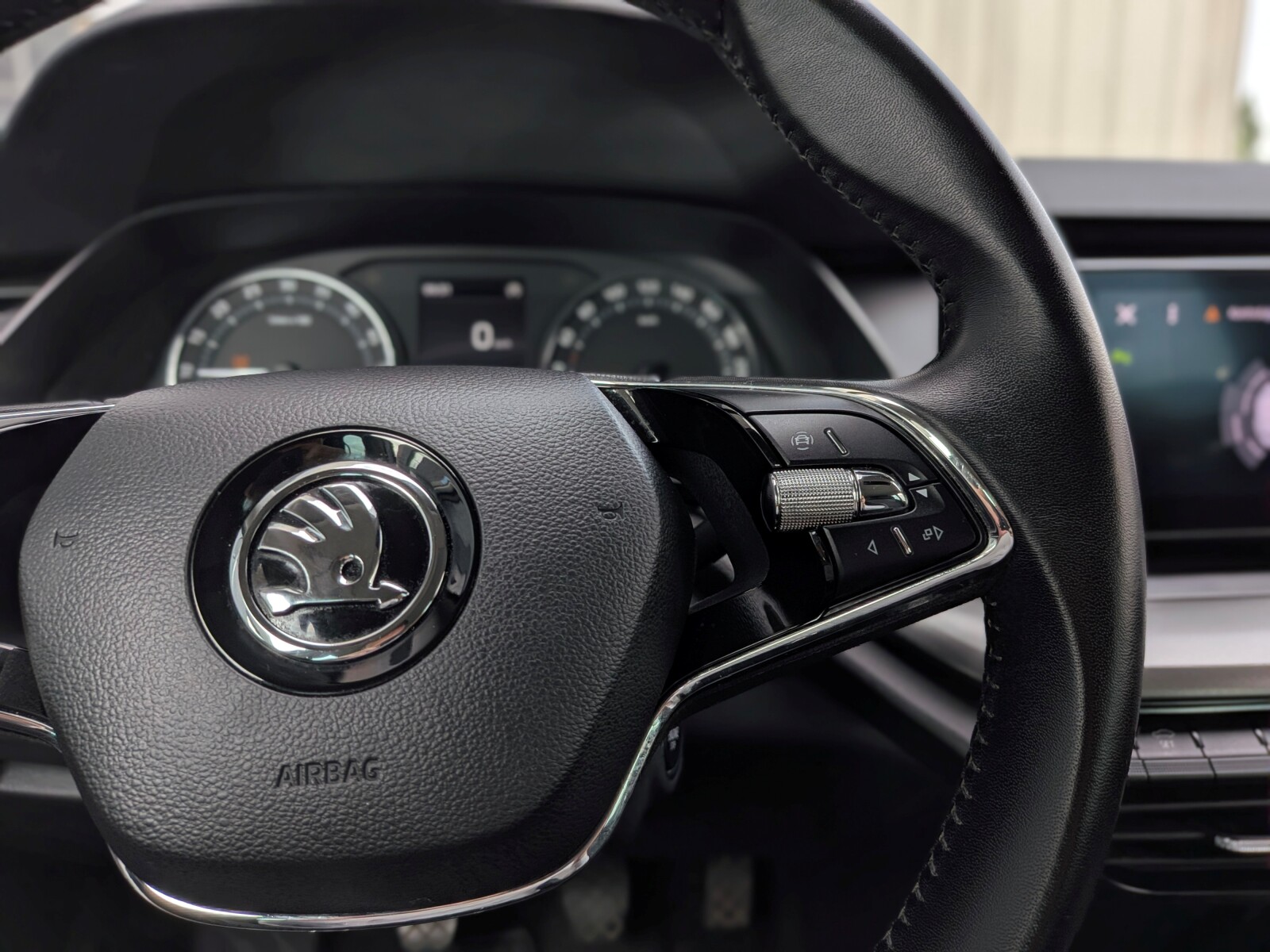 Škoda Octavia - zdjęcie 18