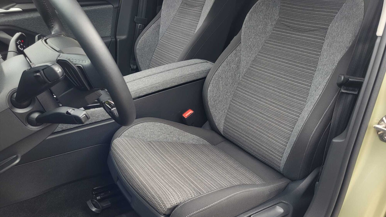 Škoda Superb Combi - zdjęcie 10
