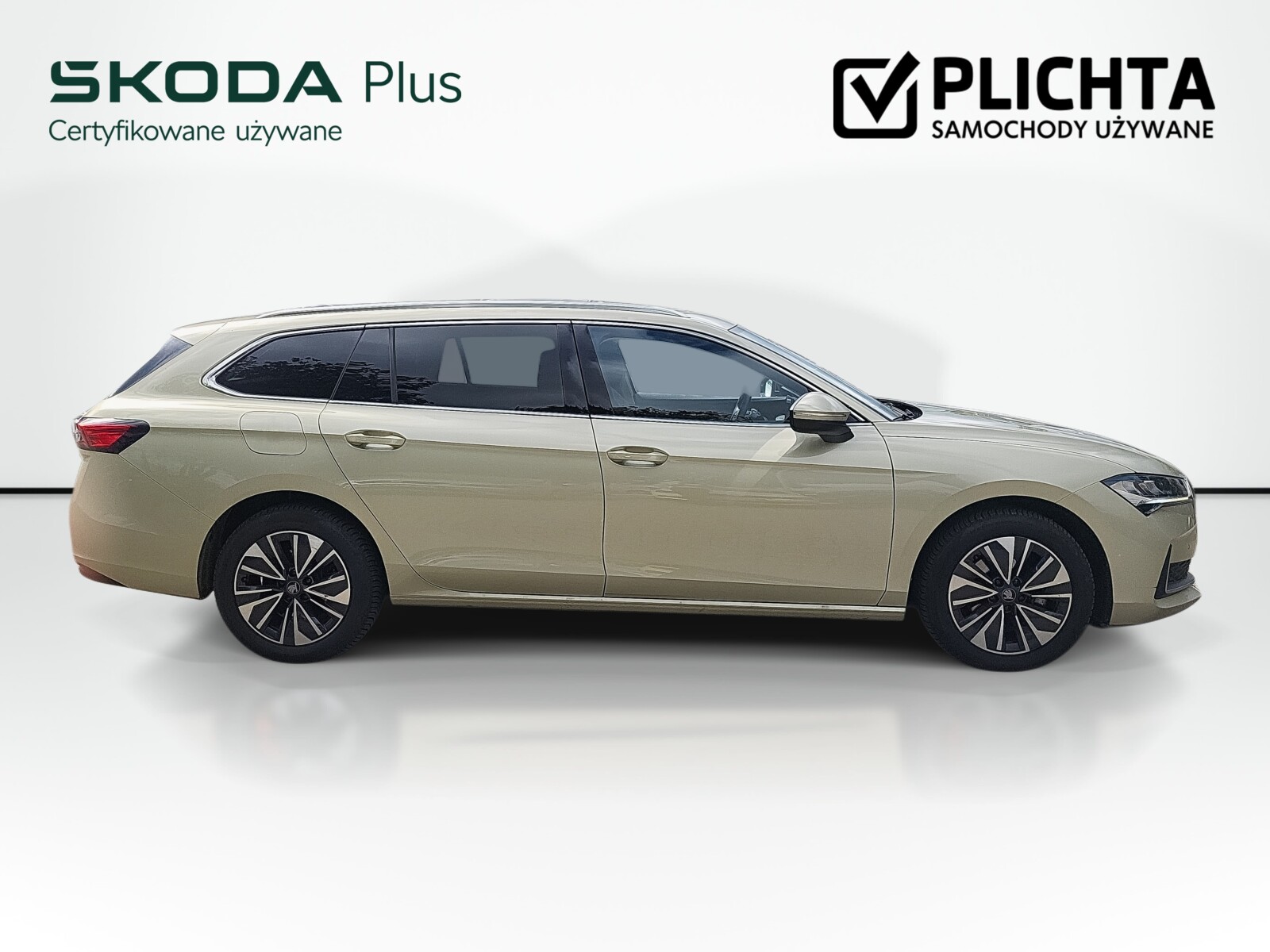Škoda Superb Combi - zdjęcie 5