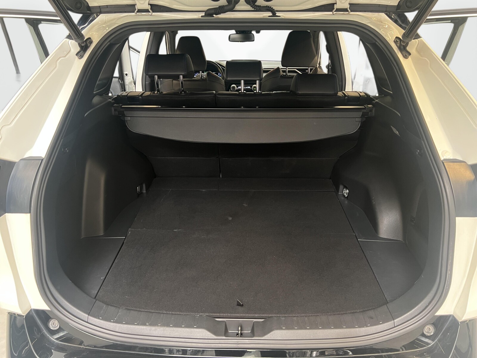 Toyota RAV 4 - zdjęcie 38