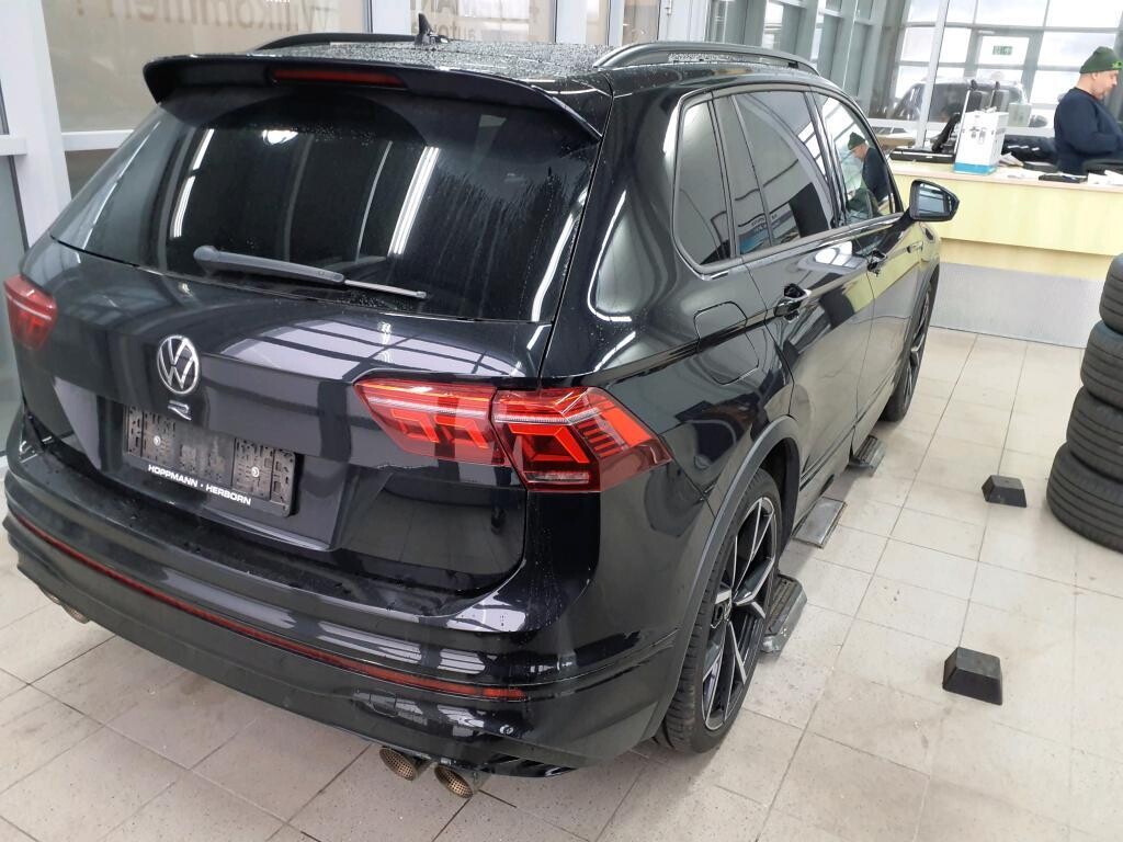 Volkswagen Tiguan - zdjęcie 4