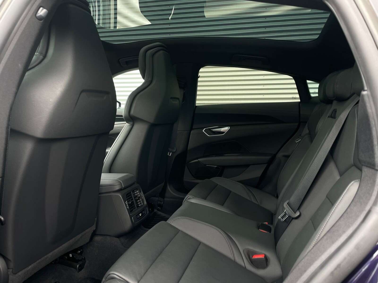 Audi e-tron GT - zdjęcie 11