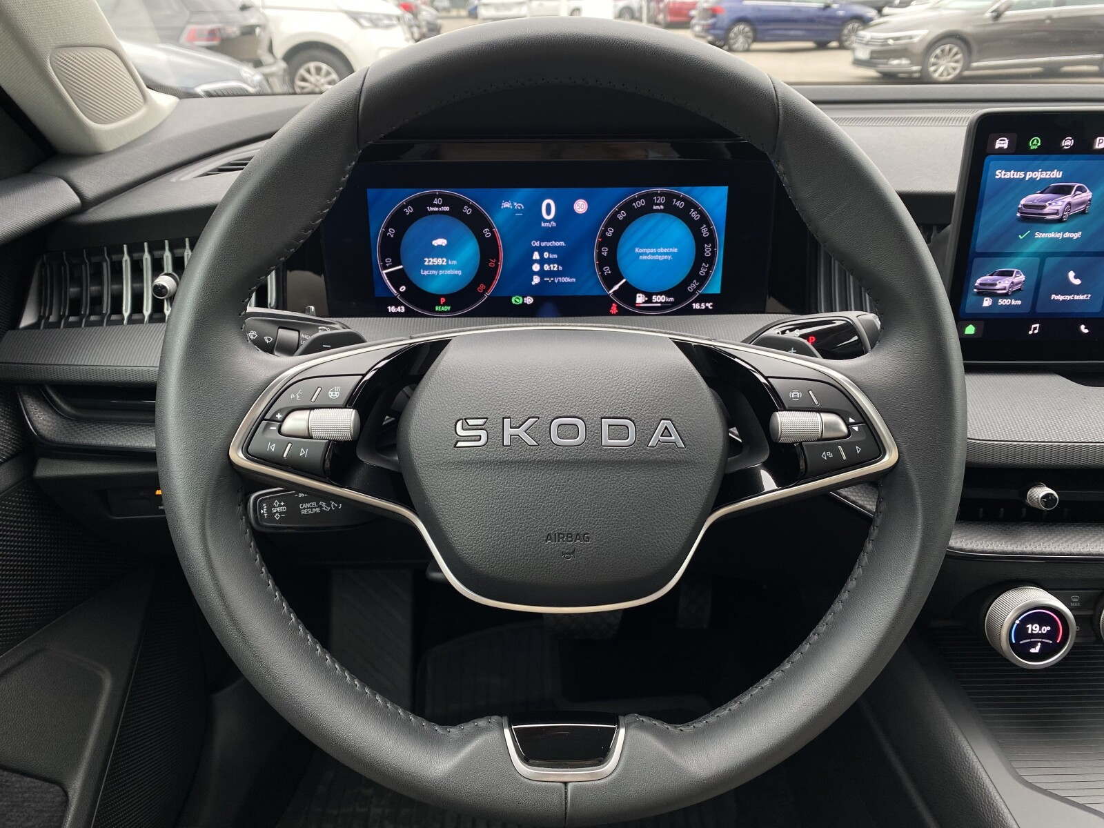 Škoda Superb - zdjęcie 22
