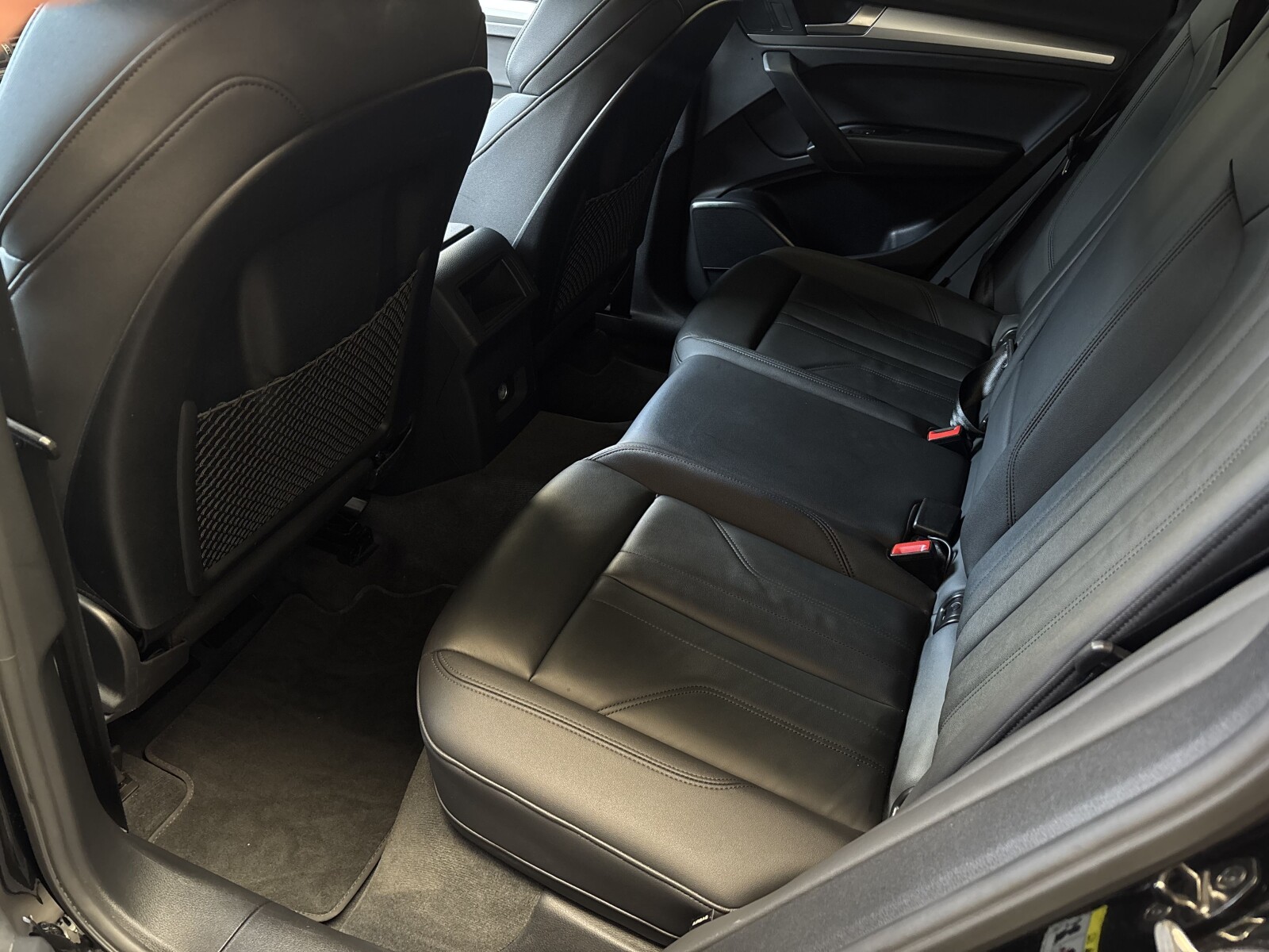 Audi Q5 Sportback - zdjęcie 30