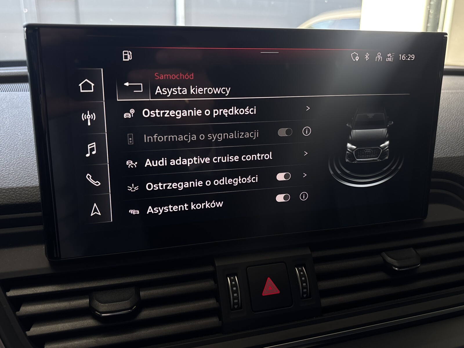 Audi Q5 Sportback - zdjęcie 24