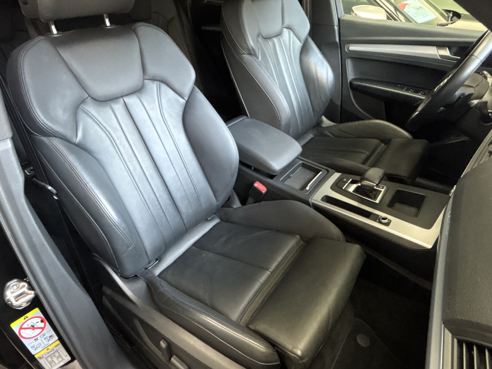 Audi Q5 Sportback - zdjęcie 34